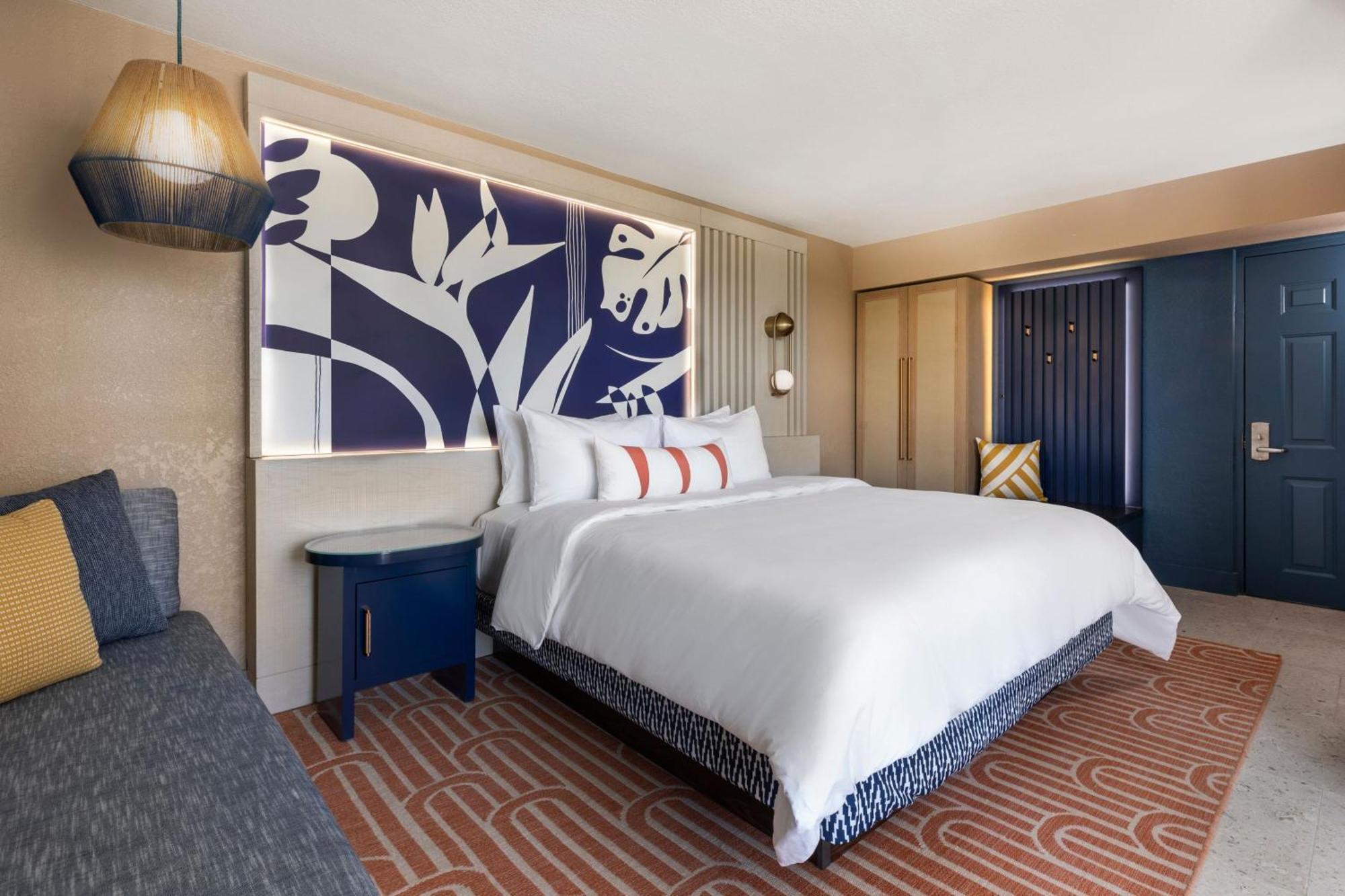 The Cove Oceanview, Guest room, 1 King, Ocean view, Balcony (Hearing Accessible)
