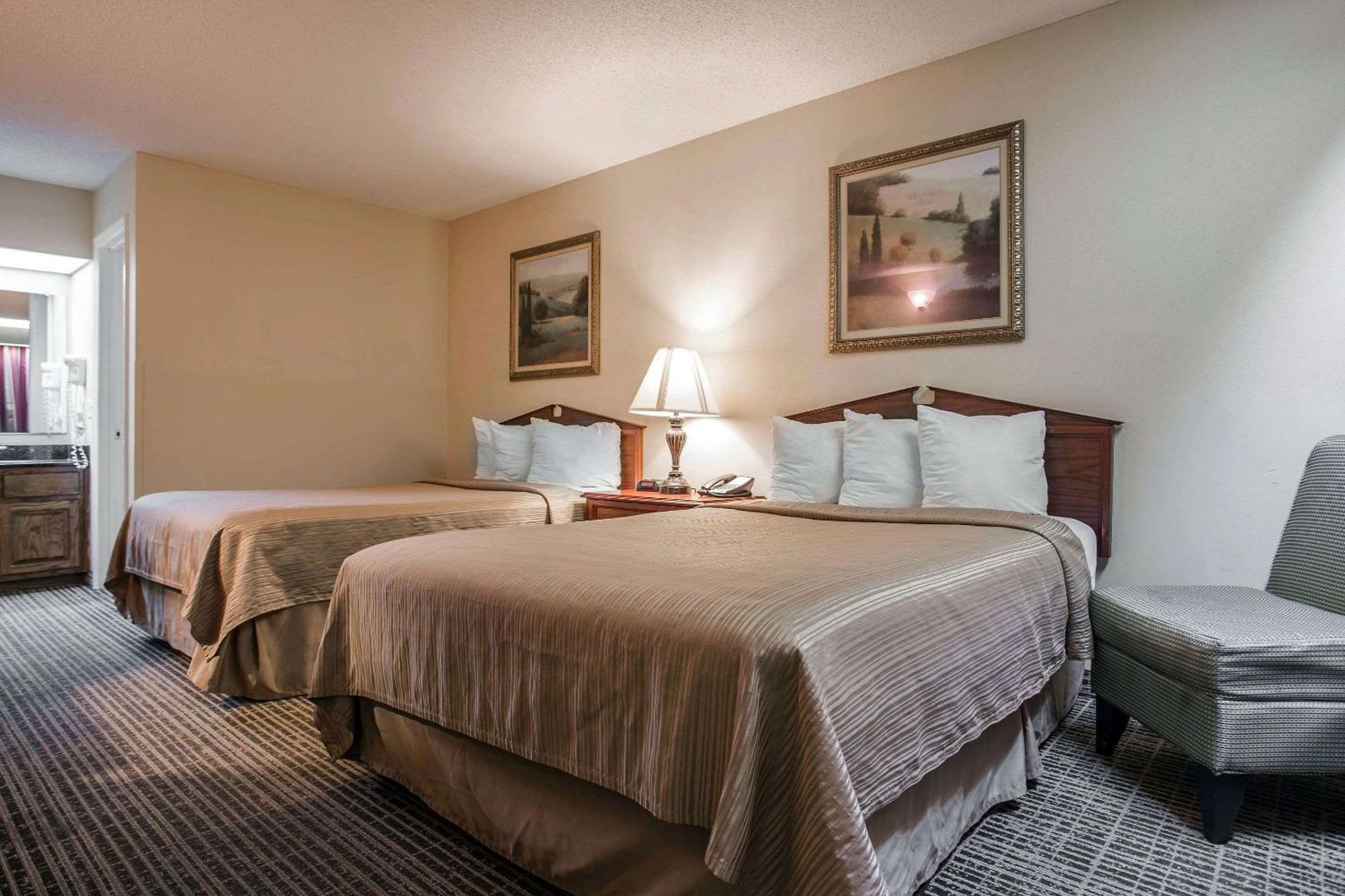 Double Room with Two Double Beds - Non-Smoking