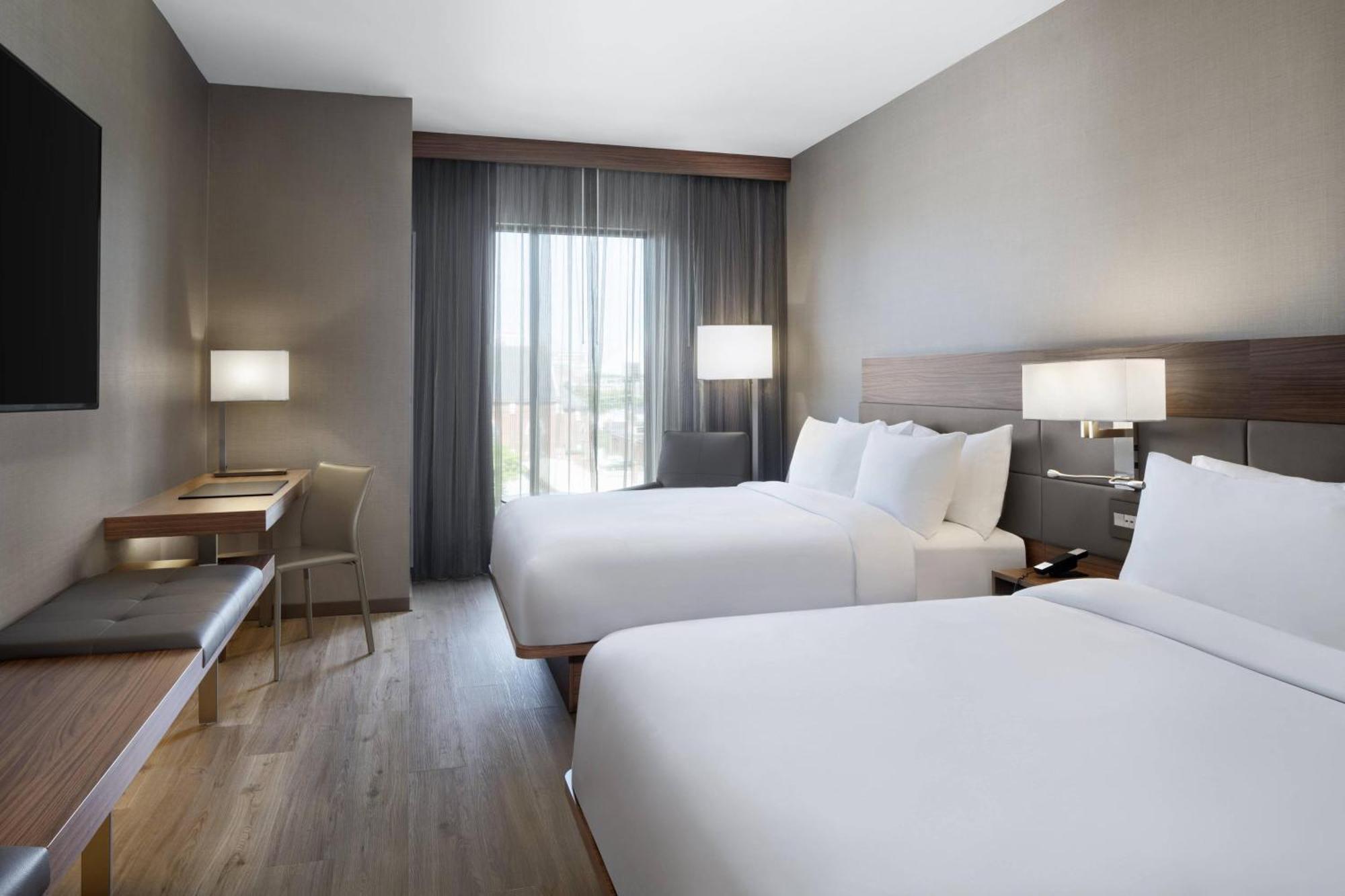 Double Queen Room,1631590378:JPEG