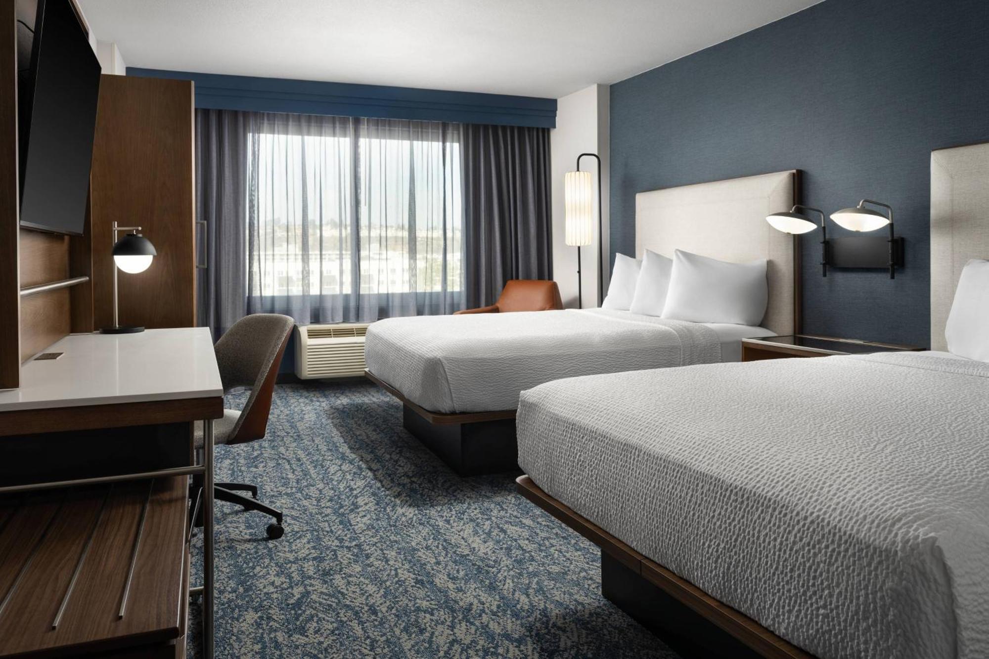 Queen Room Two Queen Beds Limited View Mobility Accessible w or Roll Shower,1632233489:JPEG