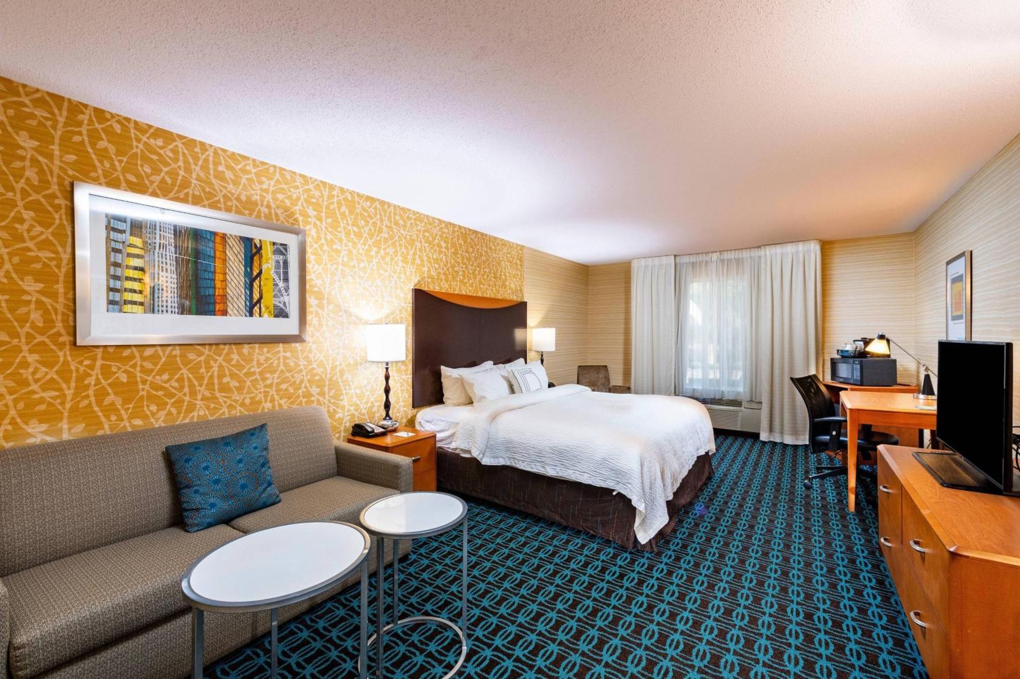 King Room with Sofa Bed