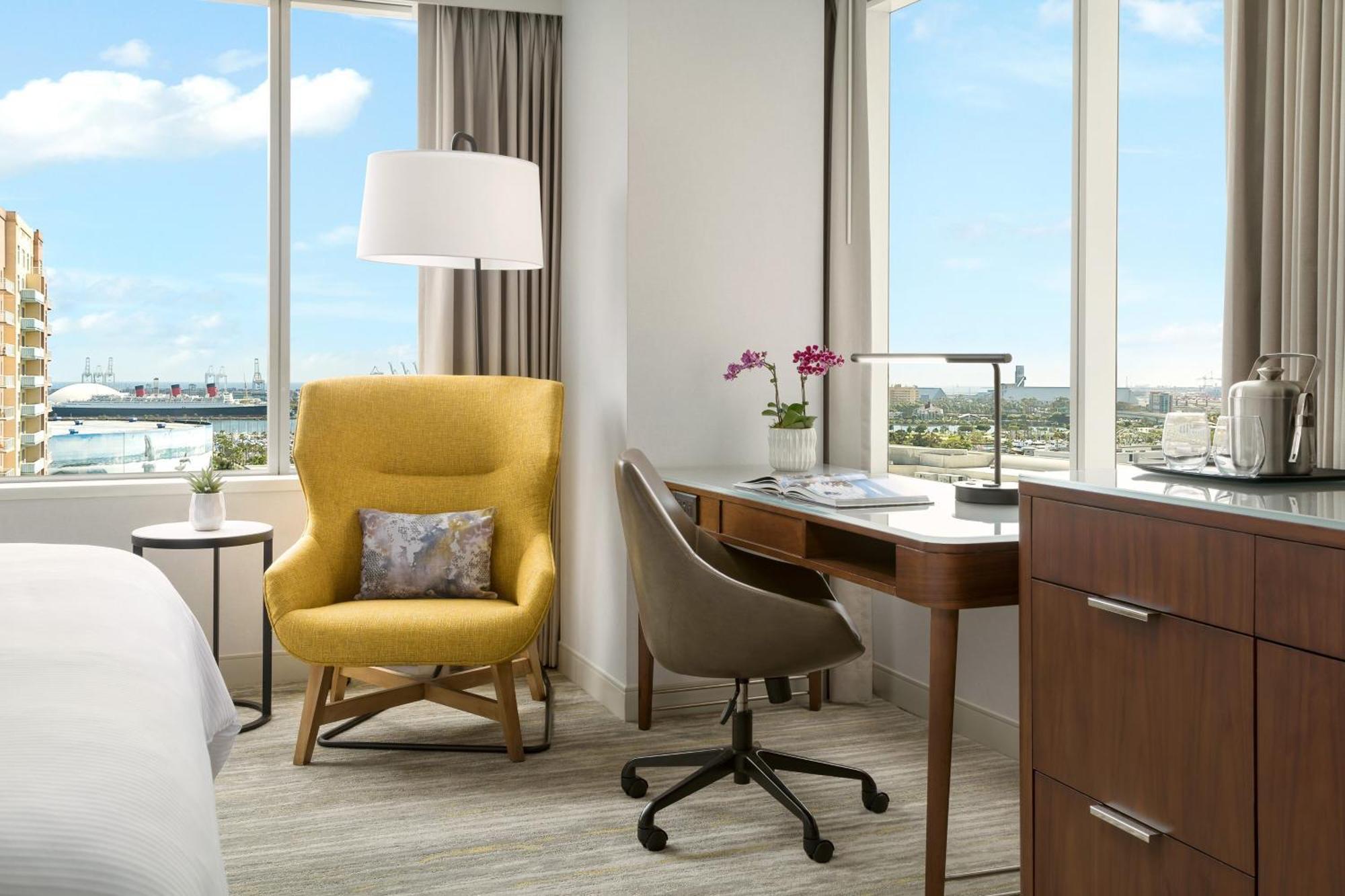 Guest Room, 1 King