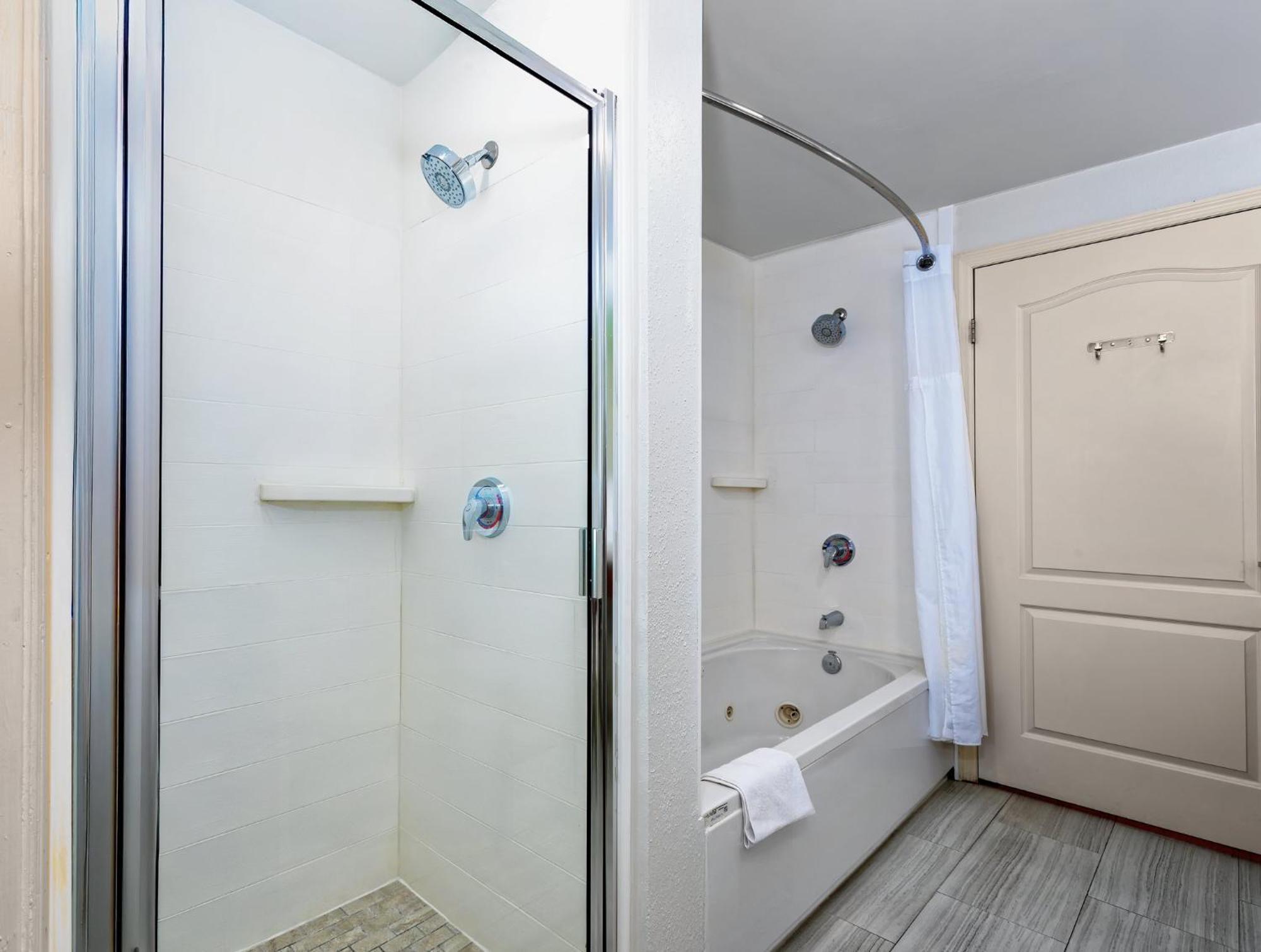 Two-Bedroom King Suite - Non-Smoking