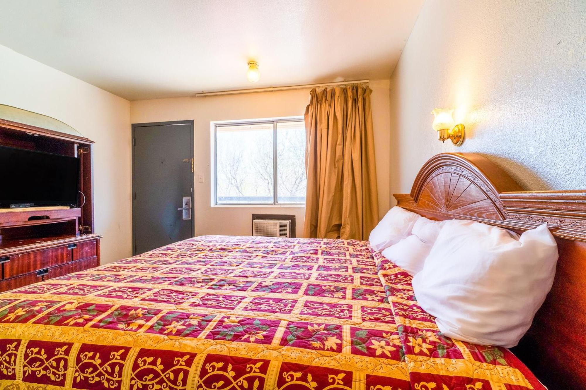 King Bed