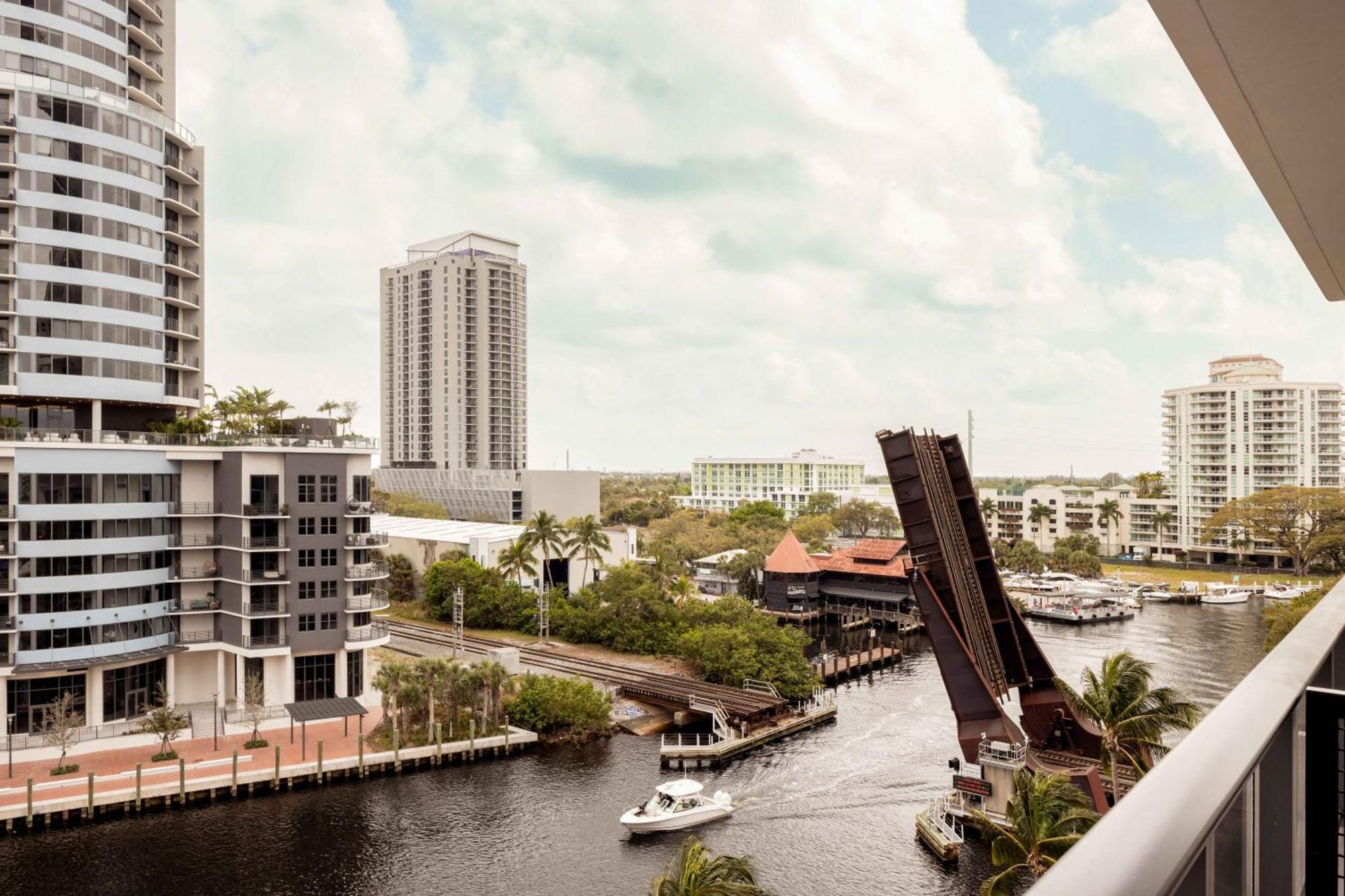 Apartment mit 3 Schlafzimmern und Blick auf das Wasser