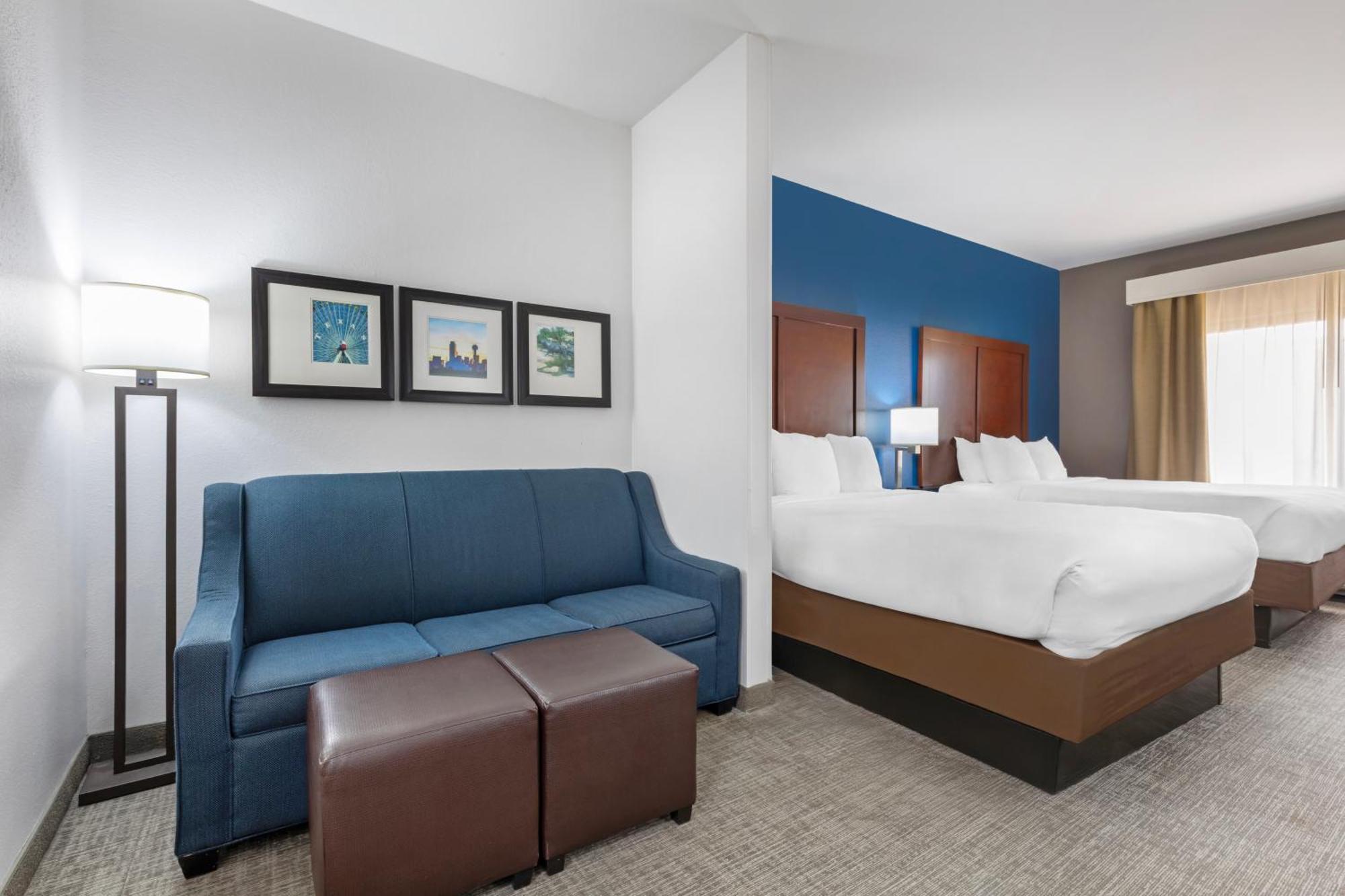 Suite with Two Queen Beds - Accessible/Non-Smoking