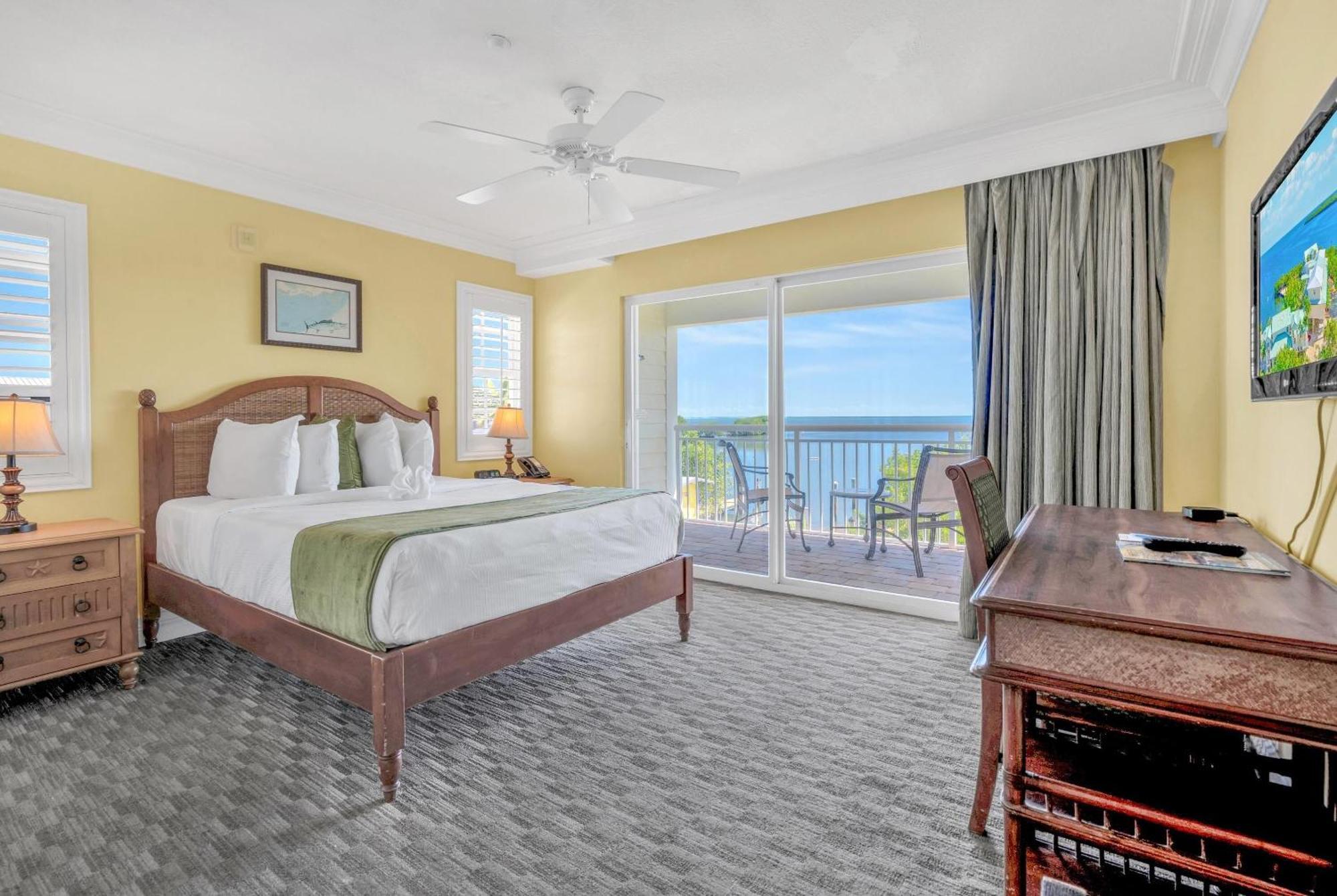 King Room One King Bed Balcony Ocean View Non-Smoking