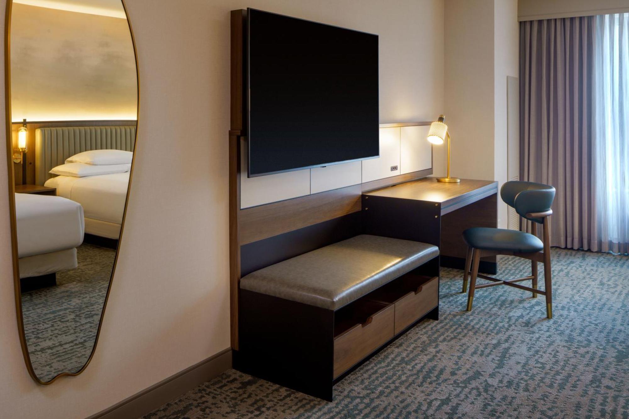 Queen Room Two Queen Beds View