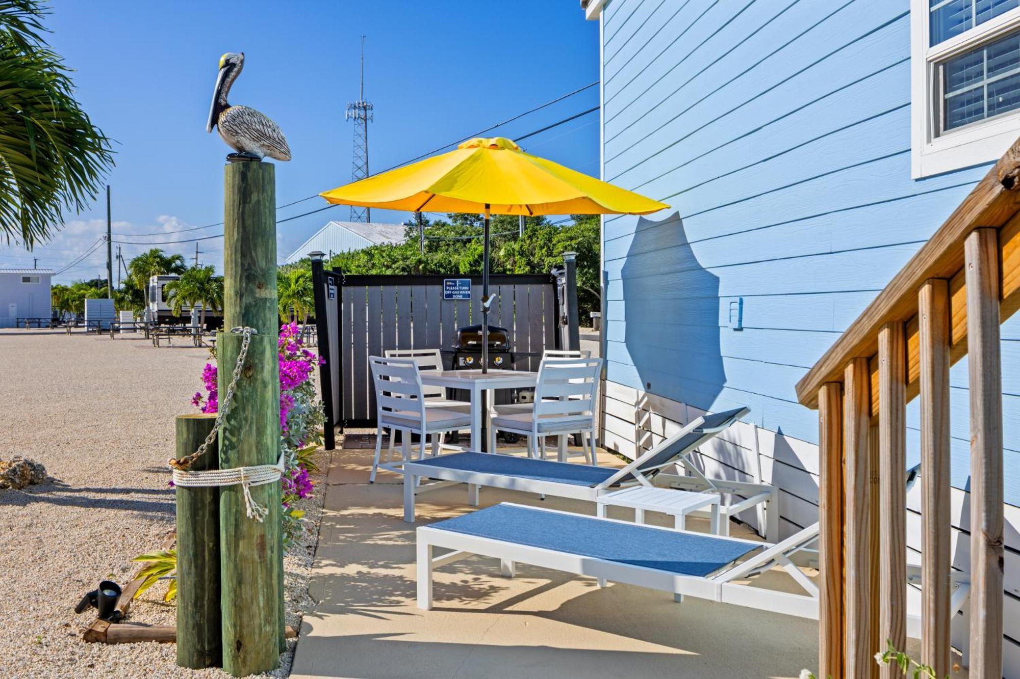 One-Bedroom Cottage,728313295:JPEG