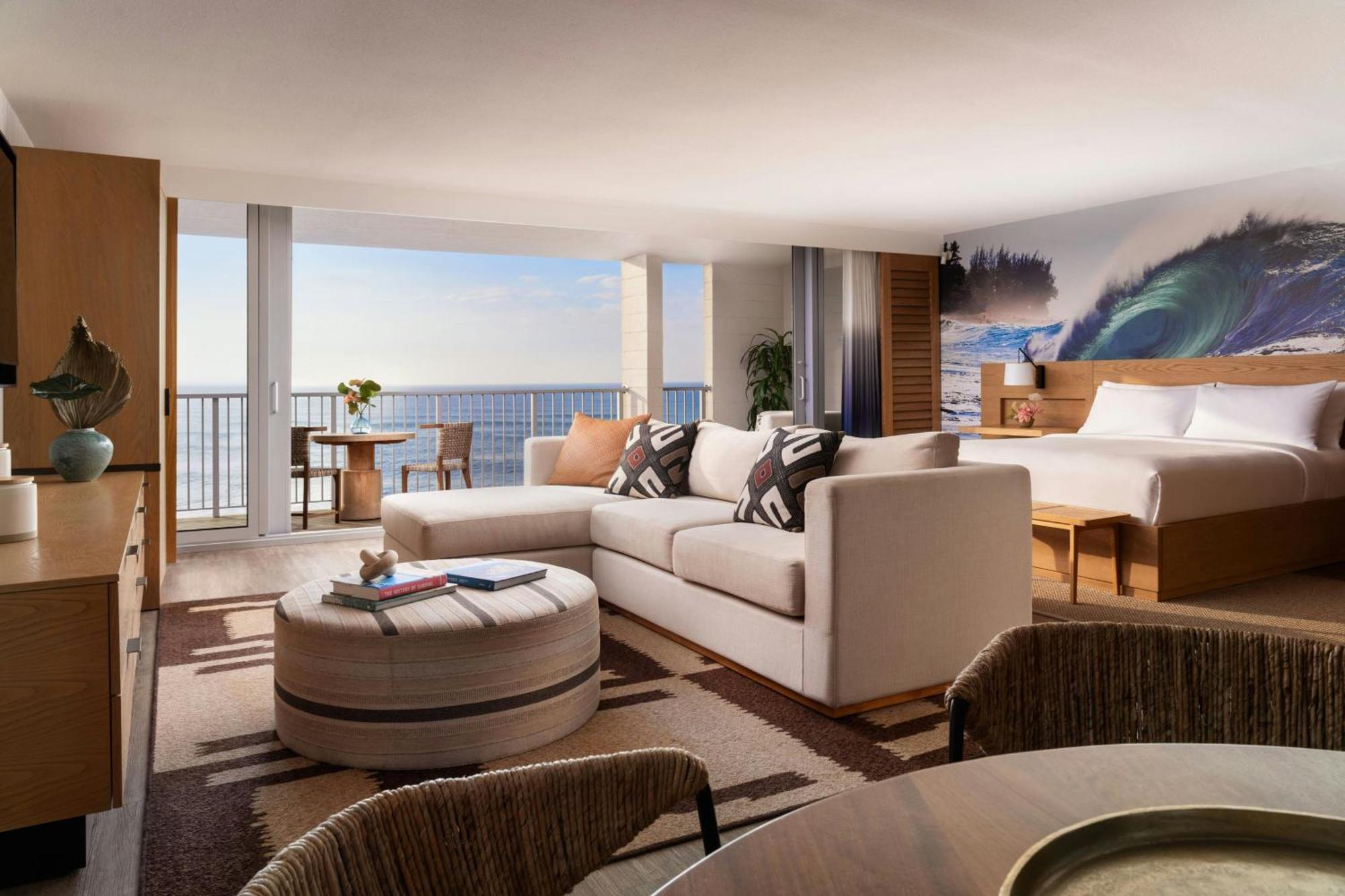 King Suite Sofa Bed Balcony Oceanfront,1605371747:JPEG