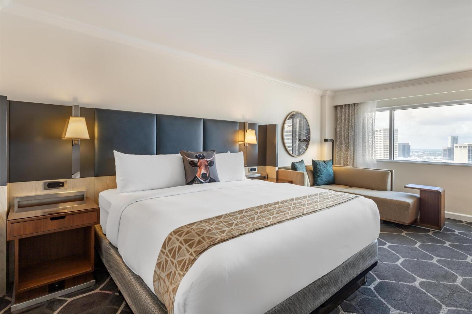 Preferred King High Floor,1697849033:JPEG