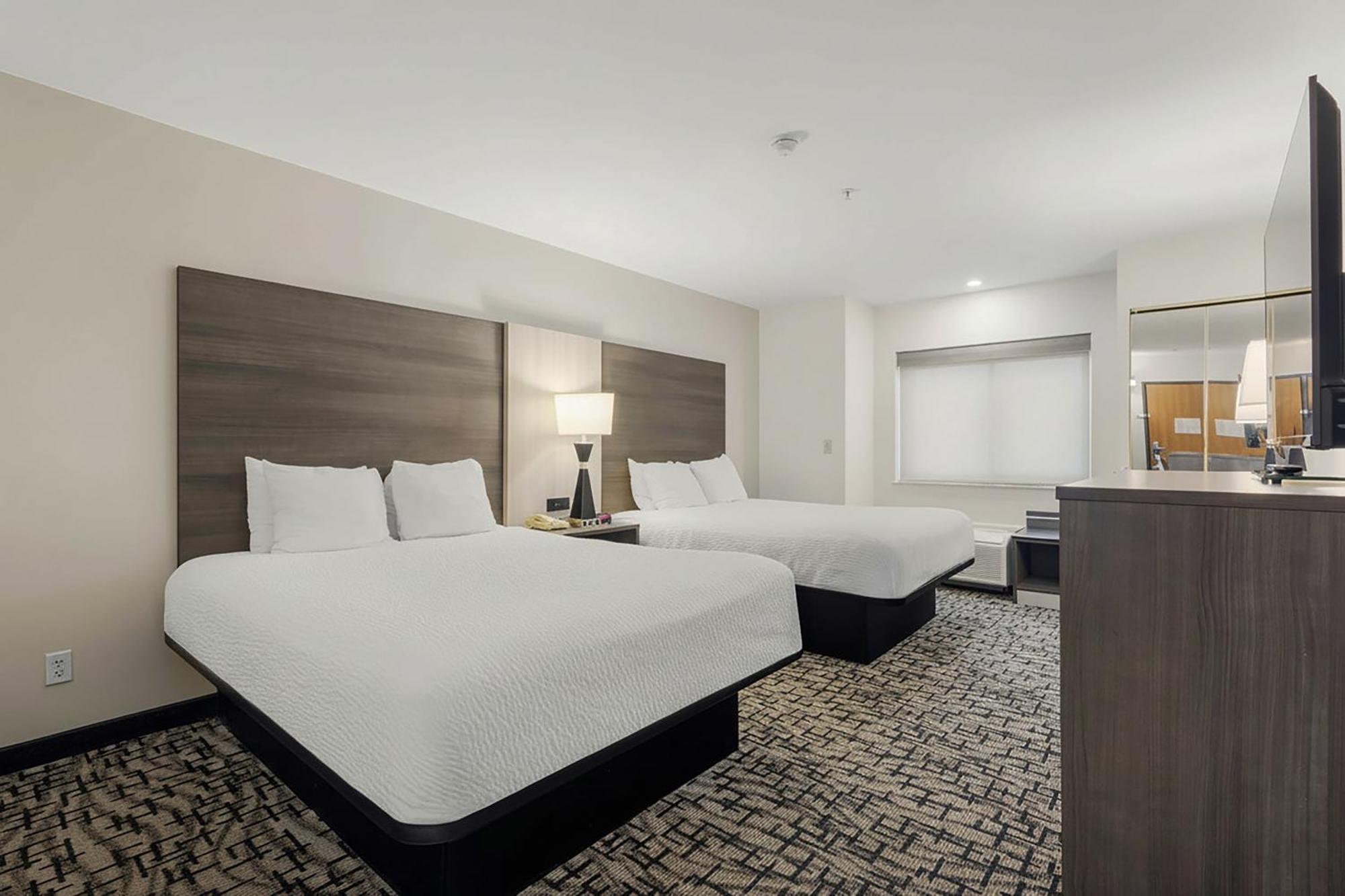 Queen Room with Two Queen Beds