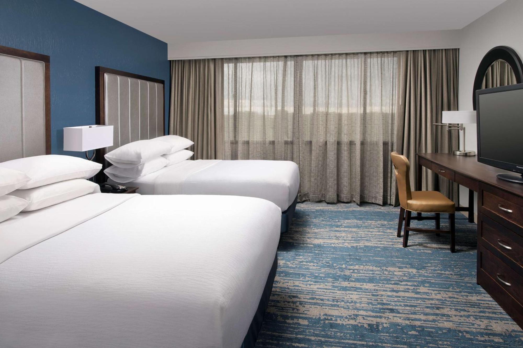 Suite Two Double Beds Roll Shower Mobility Hearing Access or Non-Smoking,1706251281:JPEG
