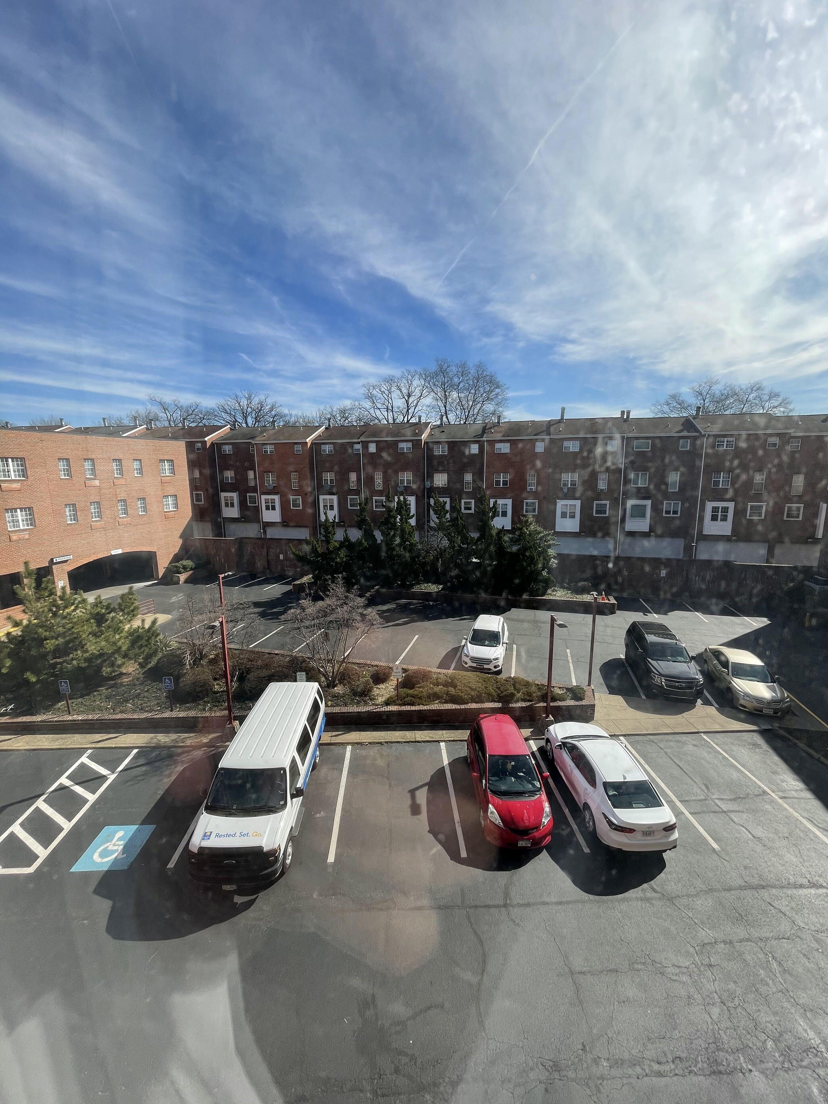 Standard Room One King Bed Courtyard View