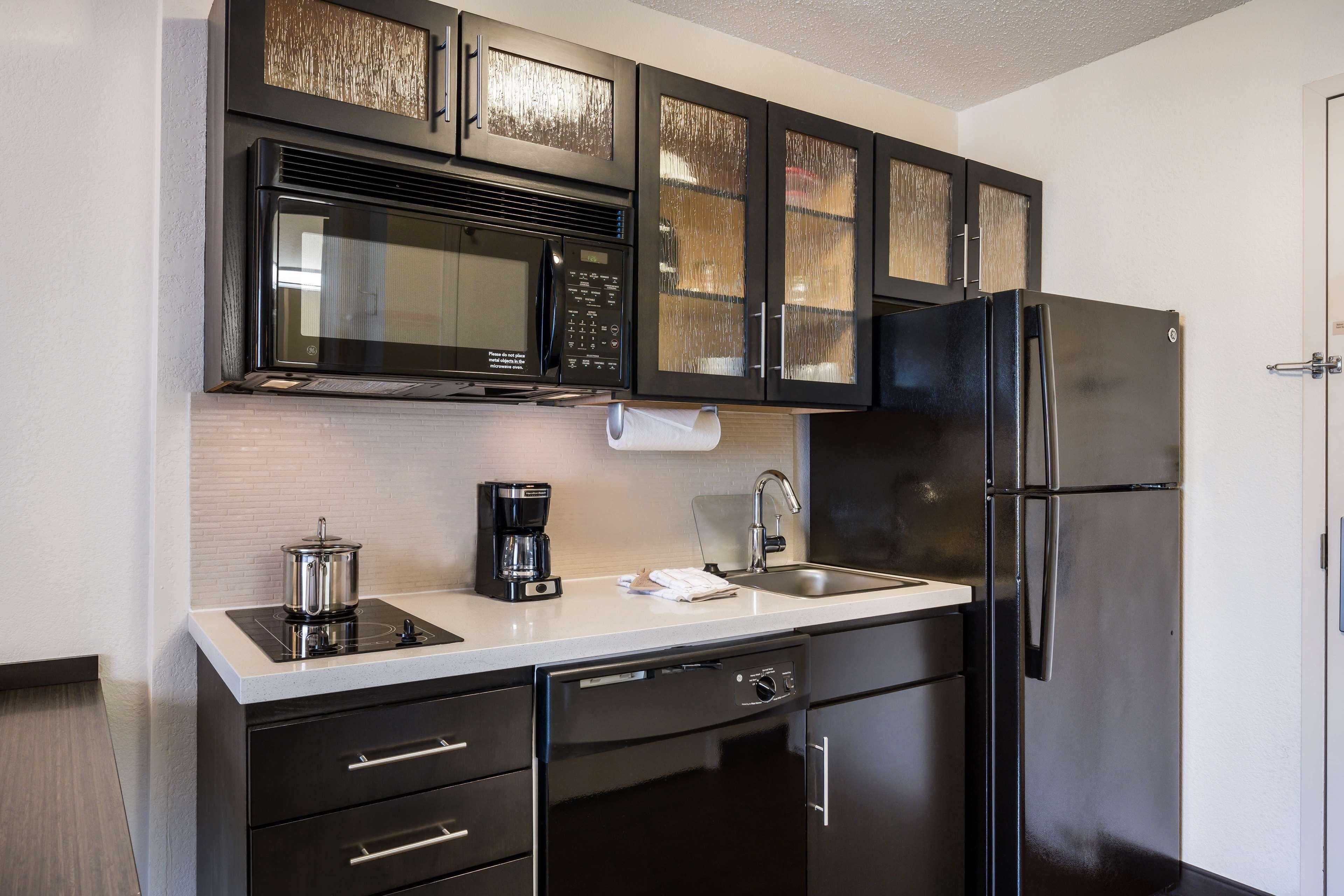 Queen Studio Suite