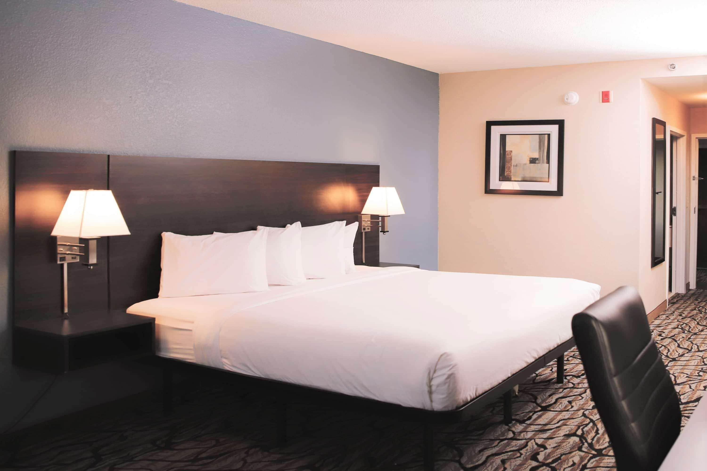 King Room First Floor,1709820320:JPEG