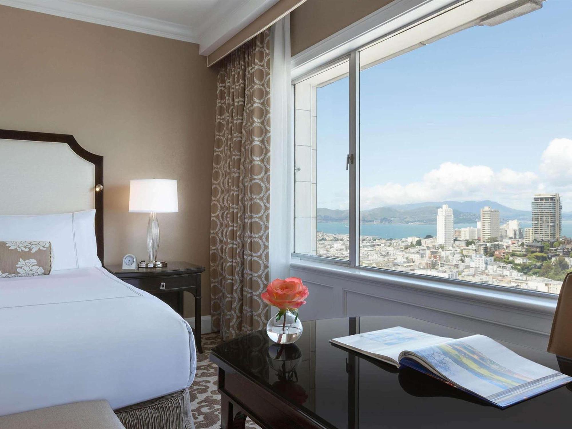 Signature King Room Bay View,1716991559:JPEG