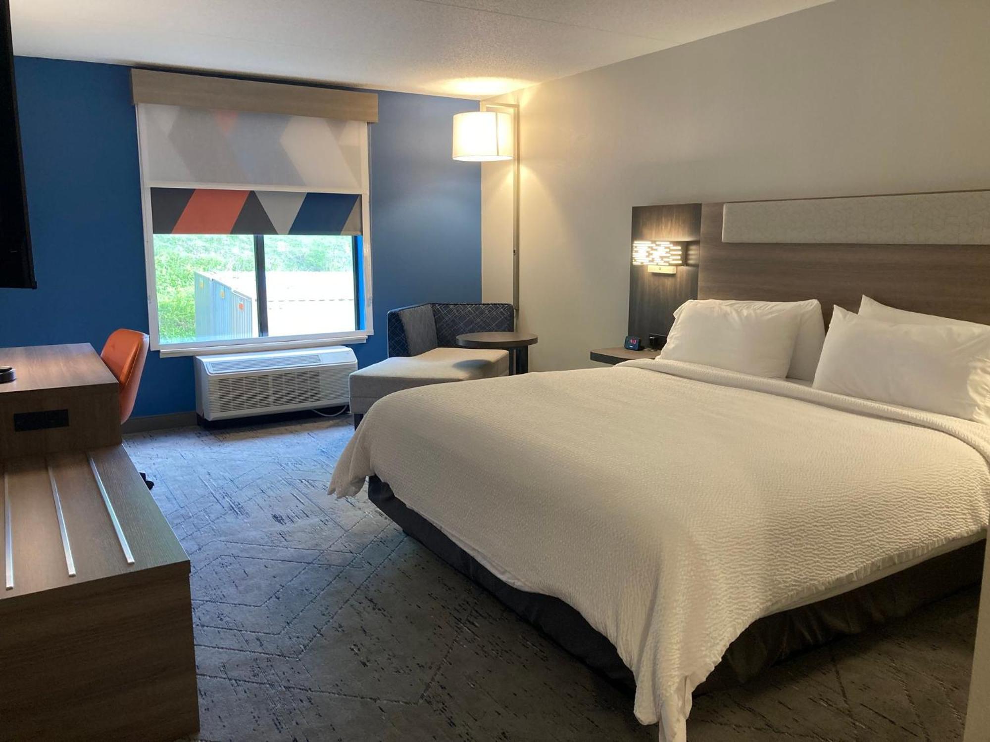 Standard King Room,1722931165:JPEG