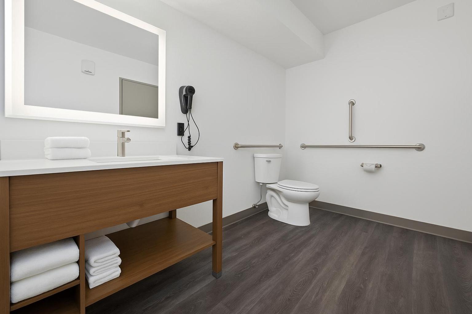 Double Room Two Double Beds Roll Shower Mobility Access or Non-Smoking,1731392672:JPEG