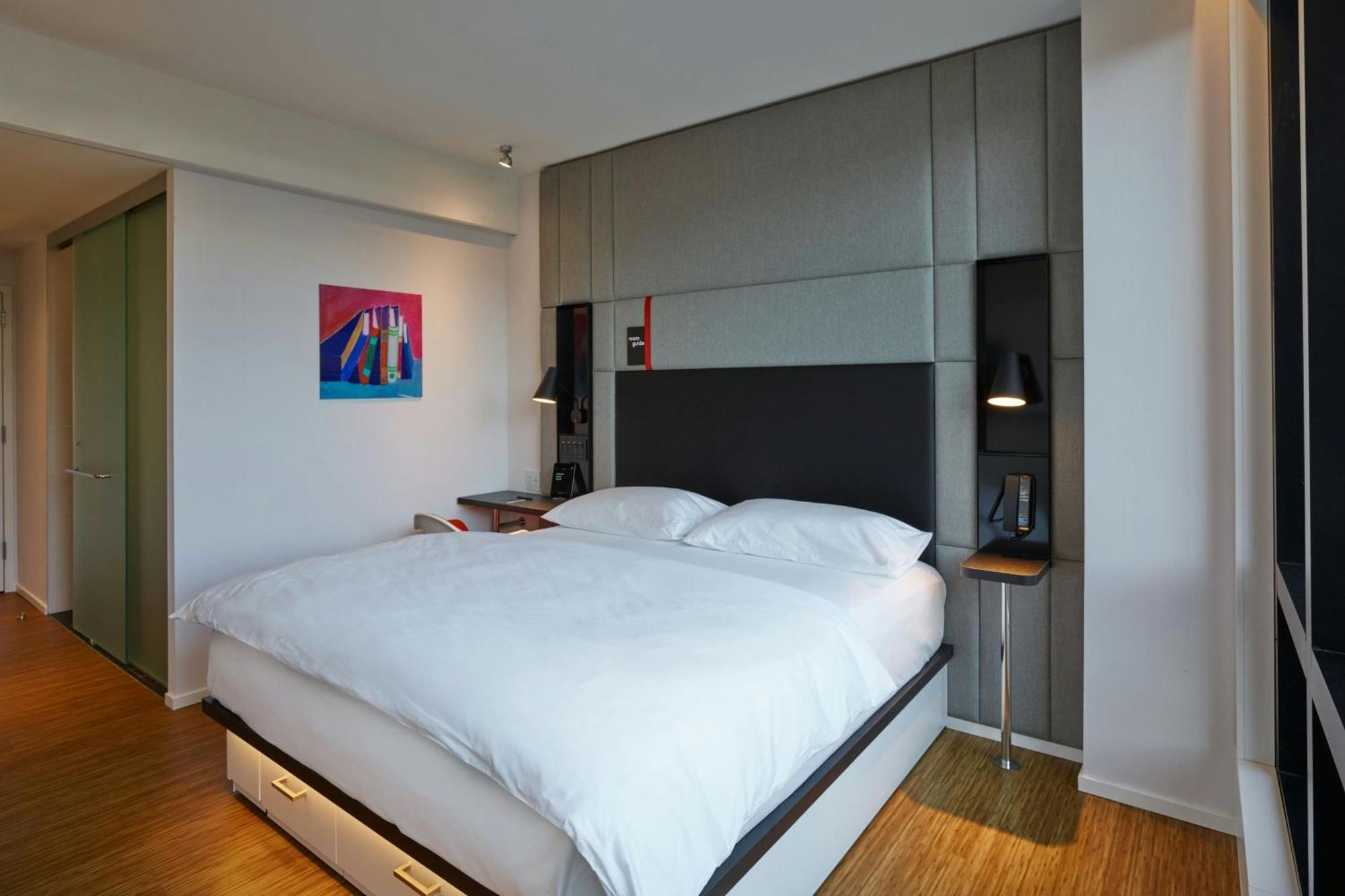 Zimmer mit Kingsize-Bett, barrierefrei