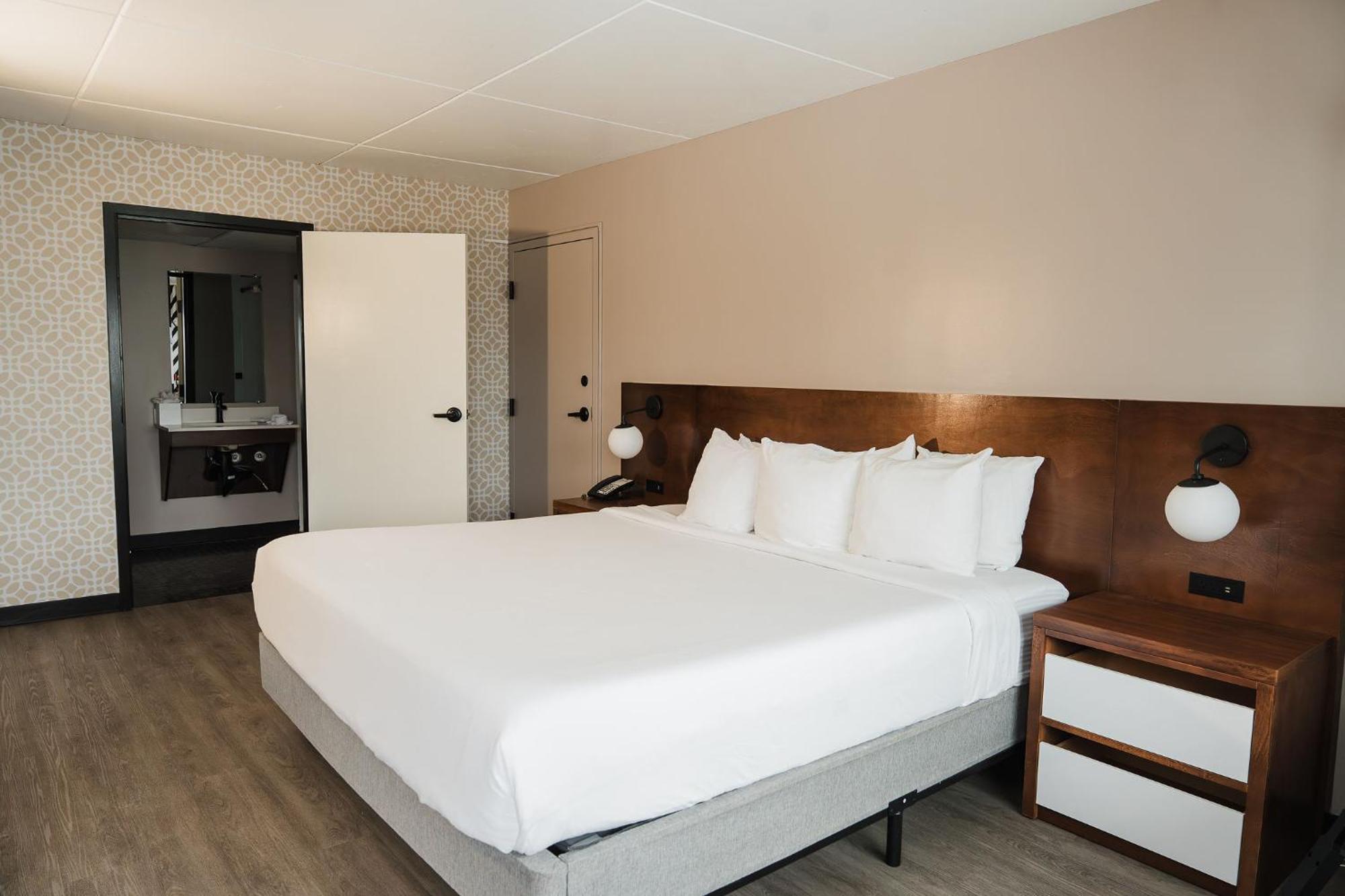 King Room