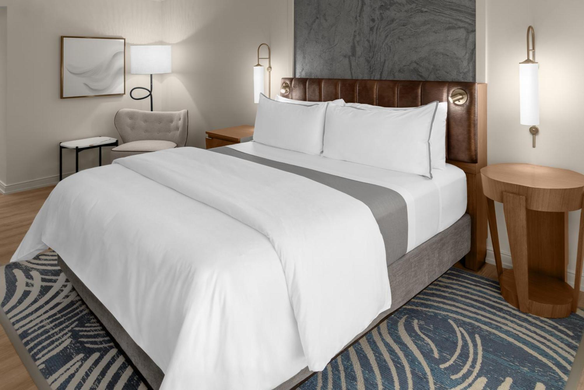 Premium King Room
