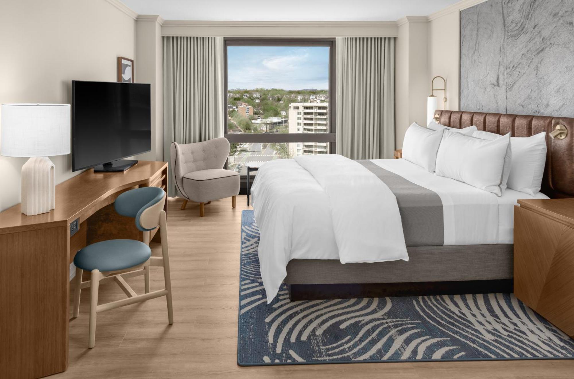 Premium King Room