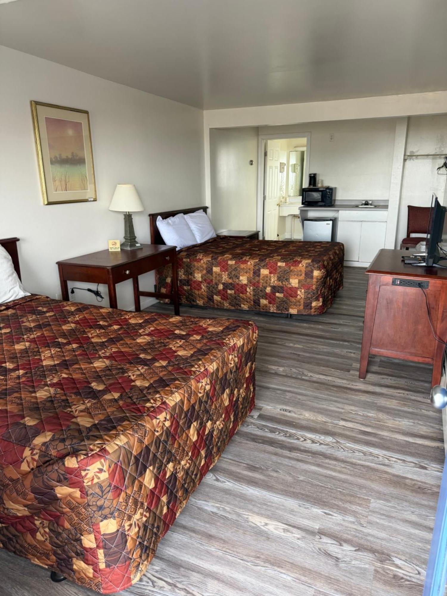 Double Room with Two Double Beds