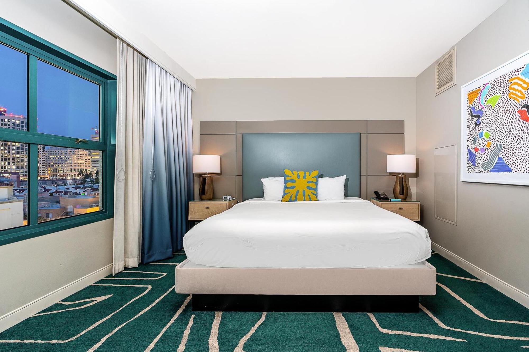 King Suite with City View