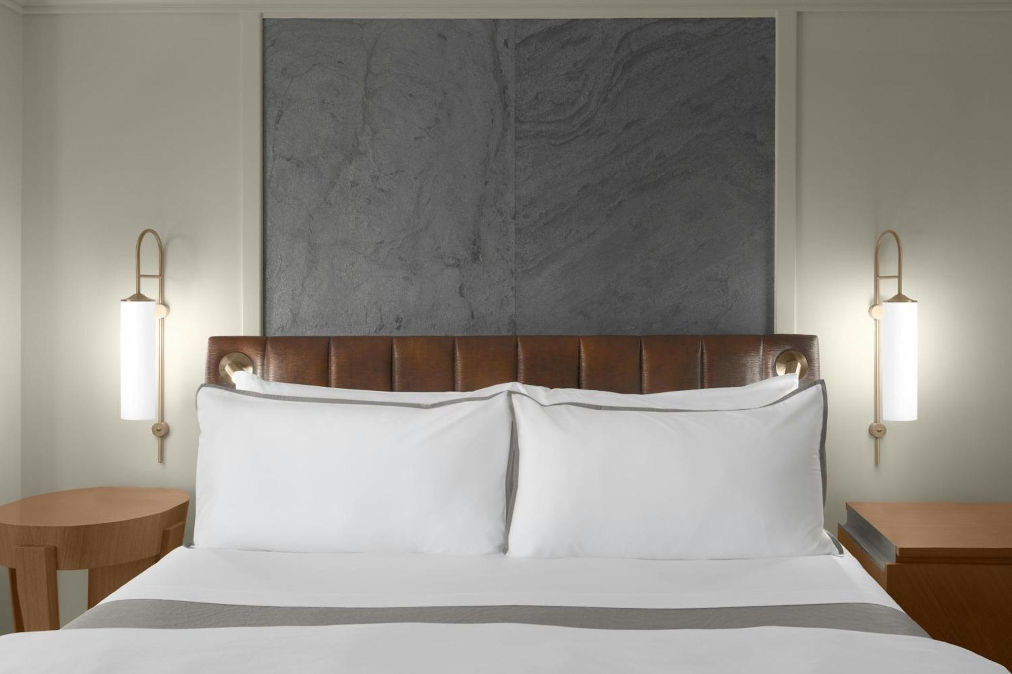 Premium King Room