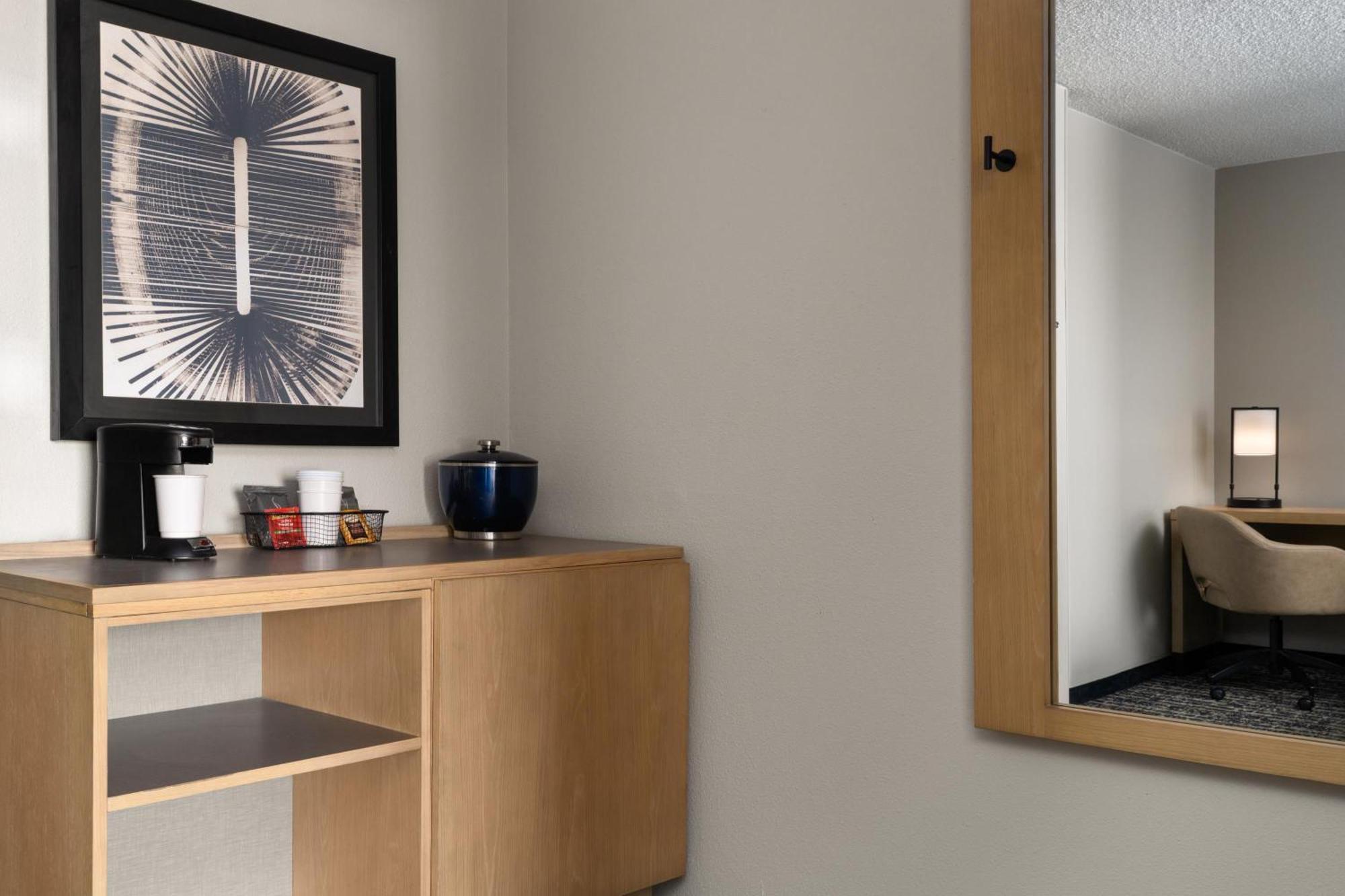 Quarto King com Banheira Acessível a Pessoas com Mobilidade Condicionada - Acesso a Pessoas com Mobilidade Condicionada