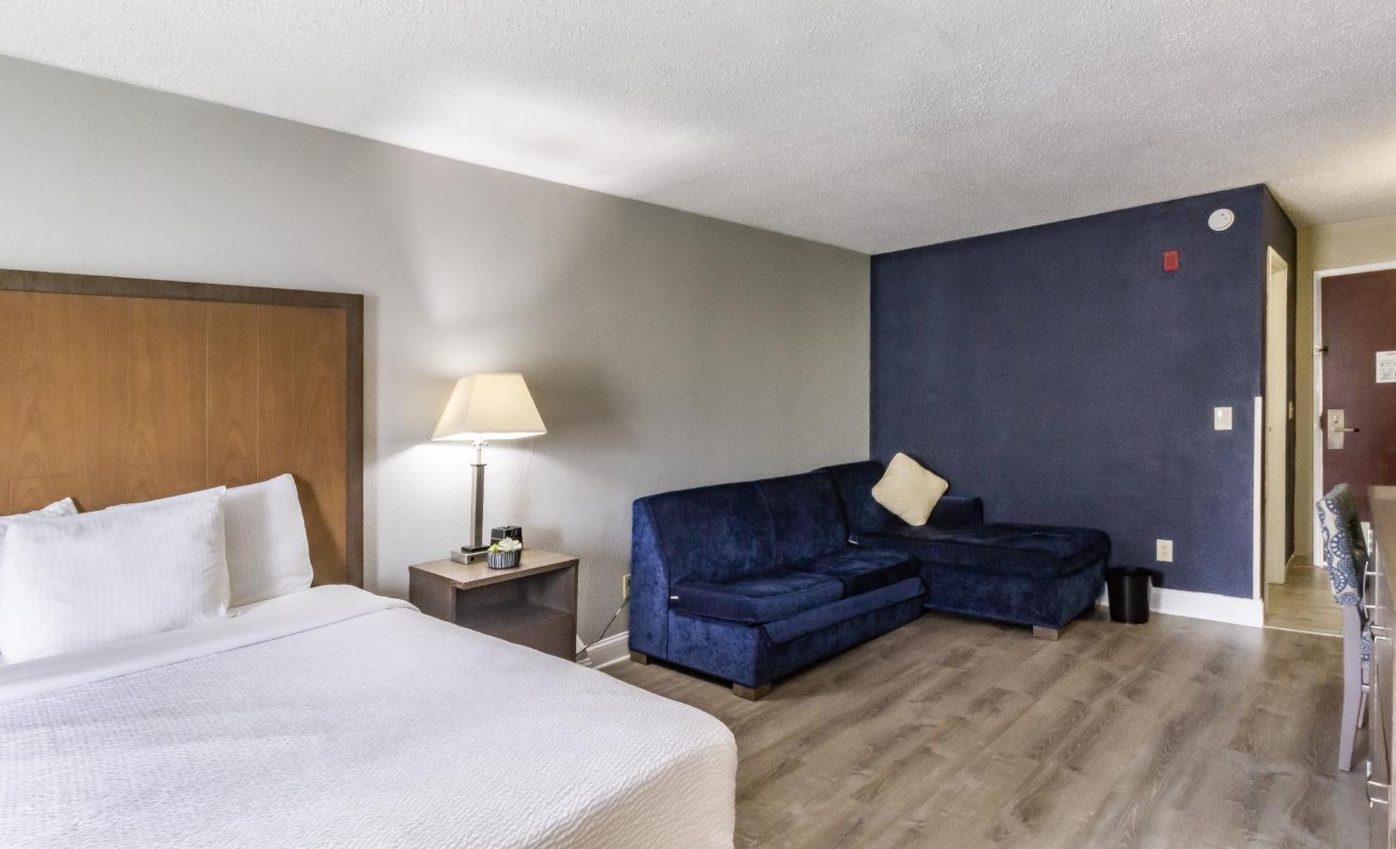 King Studio Suite Non-Smoking
