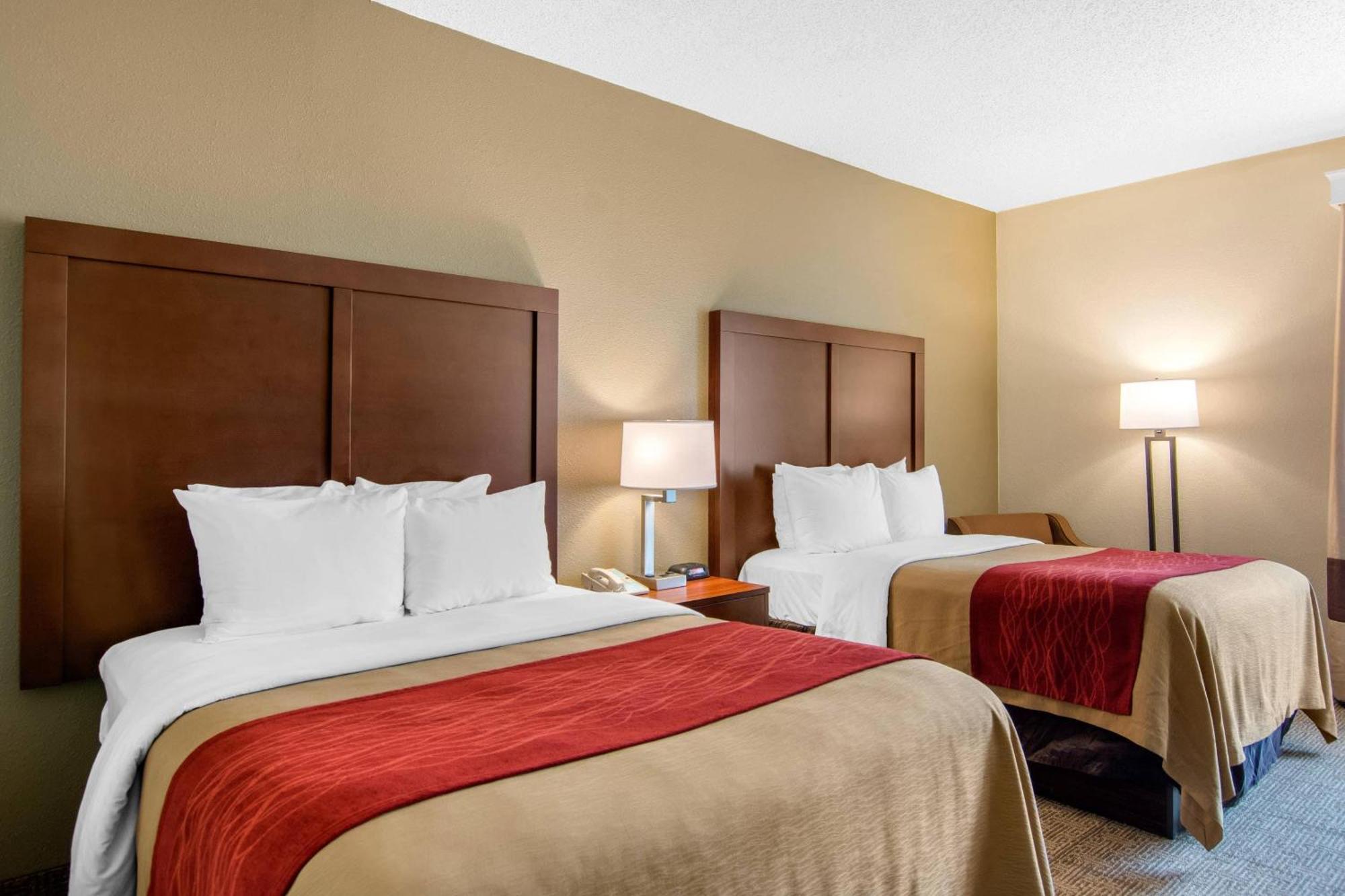 Double Room Two Double Beds Non-Smoking