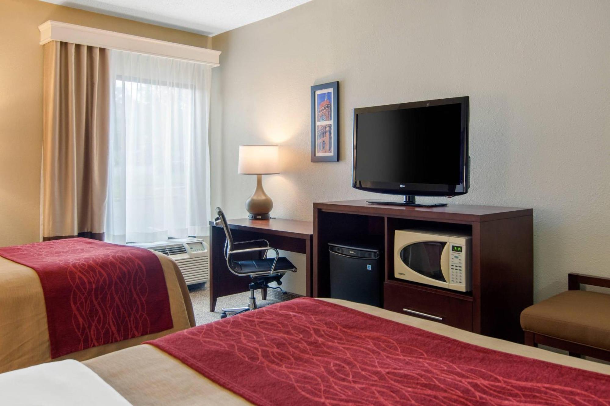 Double Room Two Double Beds Non-Smoking