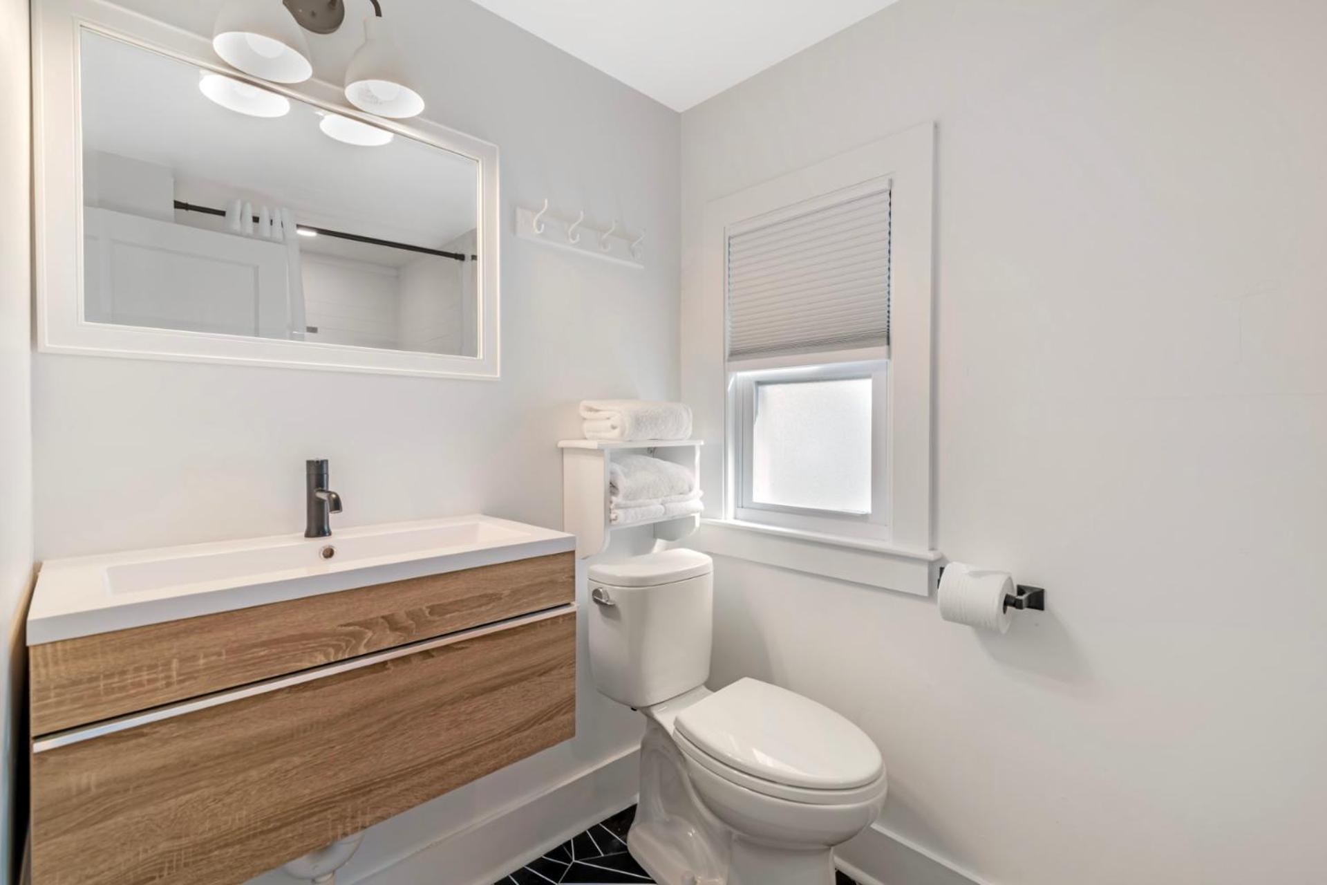 2 Bedroom Bungalow