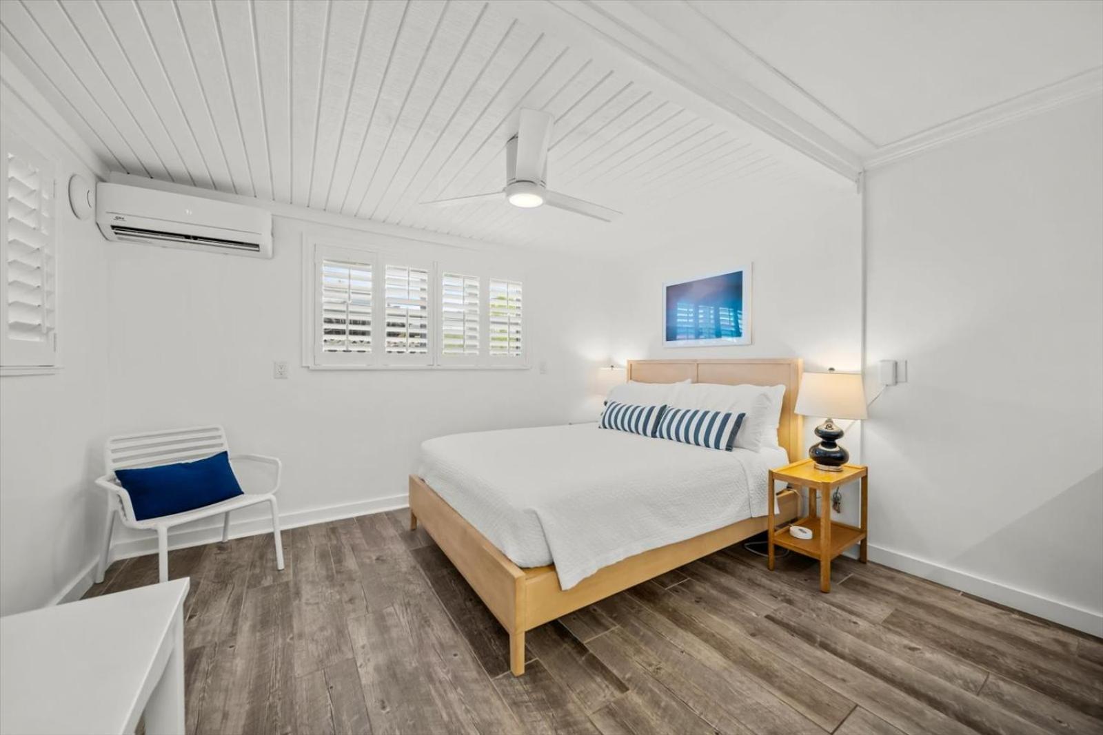 Studio mit Queensize-Bett