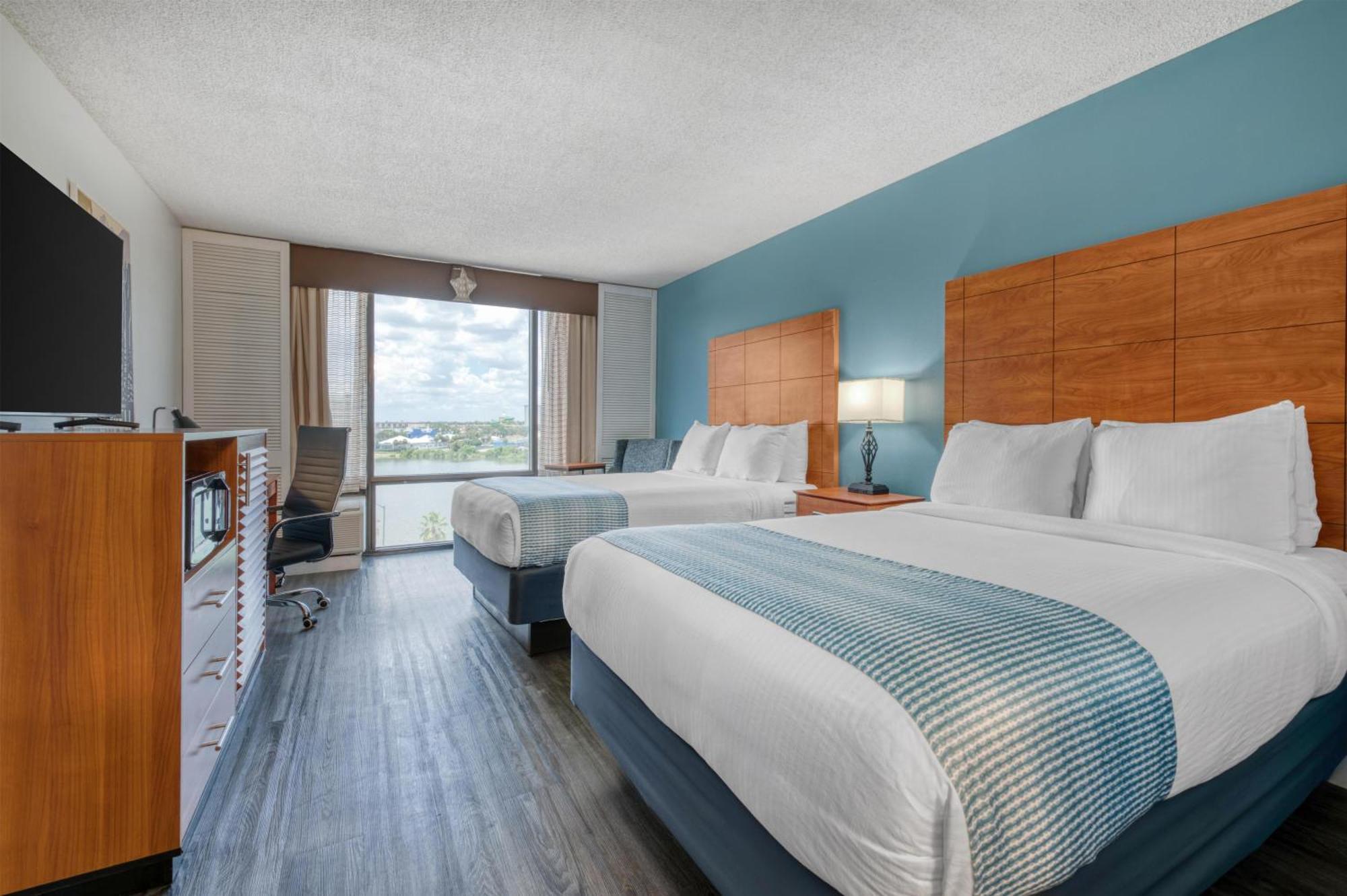 Premium Room 2 Double Beds with a Water view