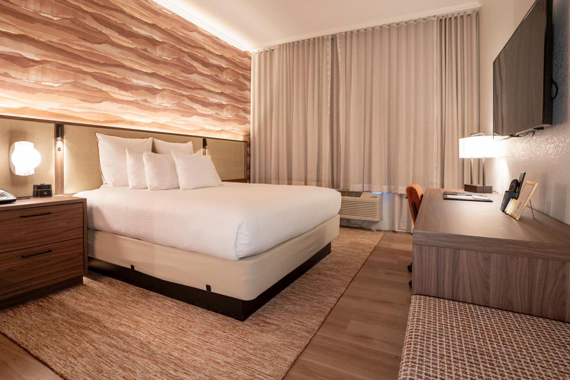 Kamer met Kingsize Bed