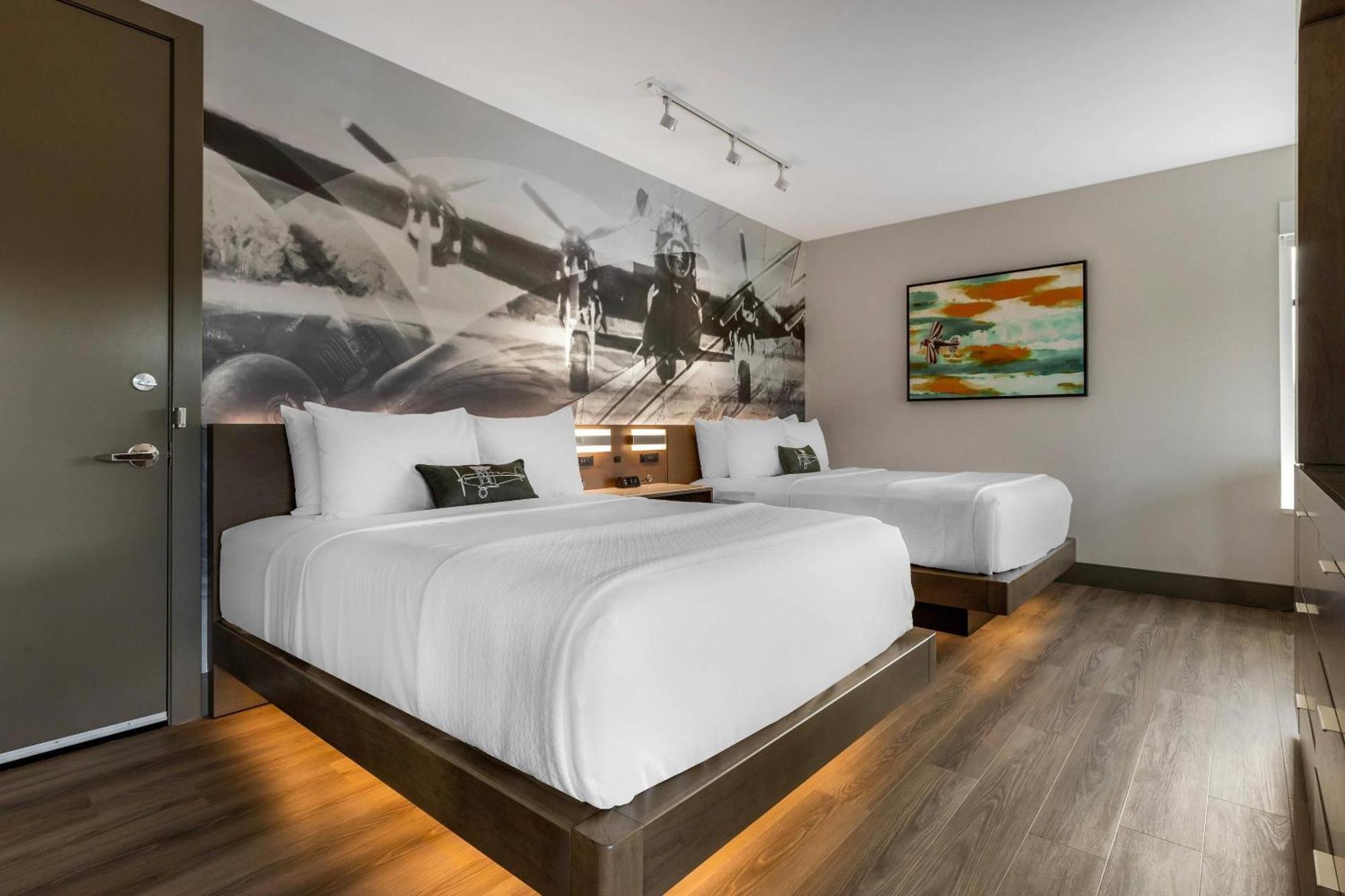 Queen Room Two Queen Beds Accessible or Non-Smoking