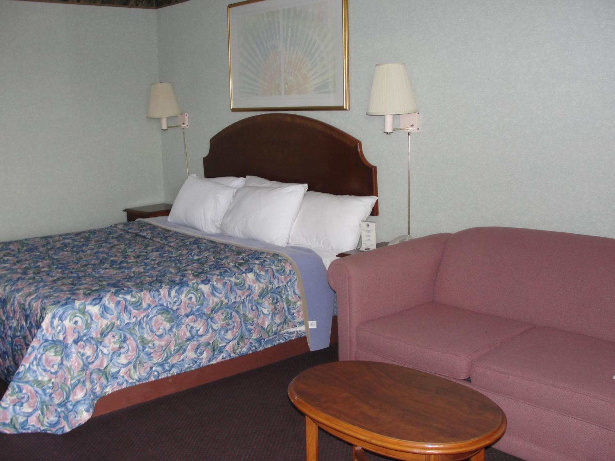 Standard King Room