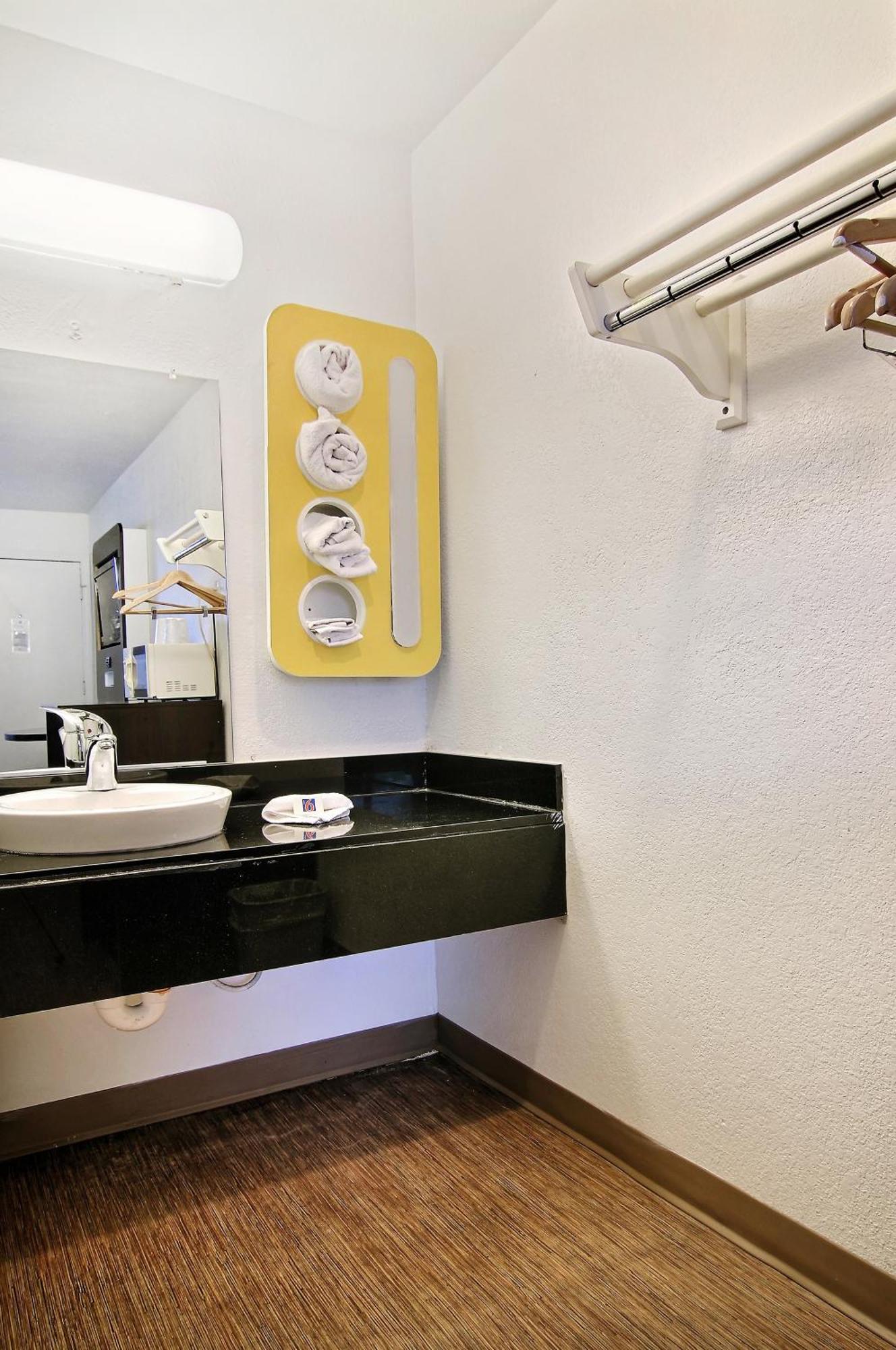 Deluxe Quadruple Room - Smoking
