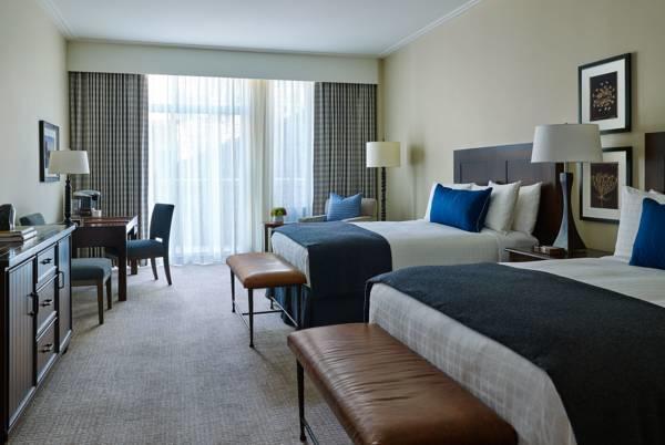 Queen Room Two Queen Beds Courtyard View Disability Access