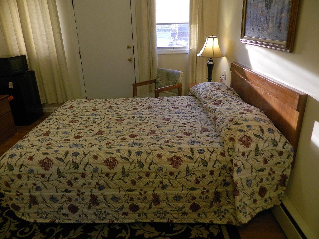Queen Room