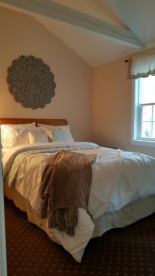 Deluxe Two-Bedroom Suite