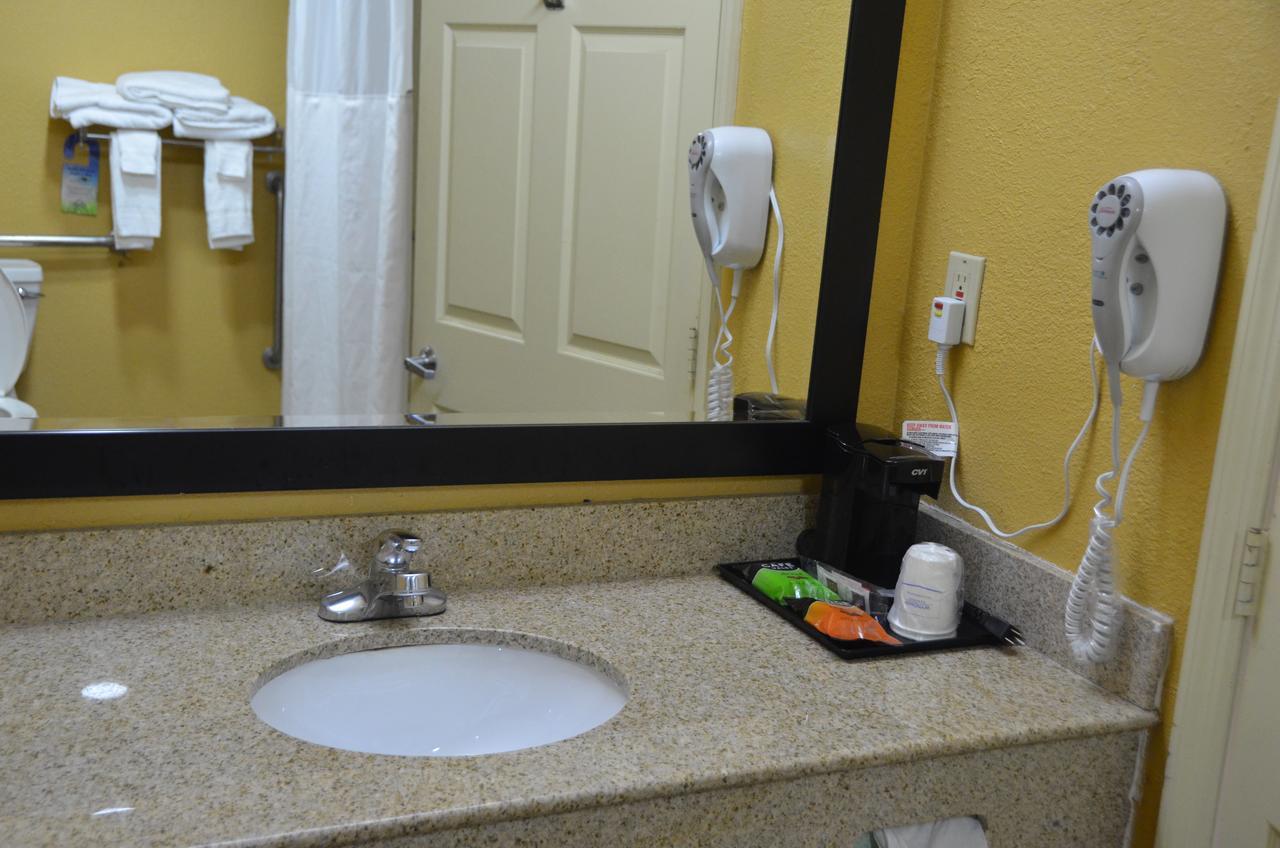 Quarto Queen com 2 Camas Queen-size - Não Fumador