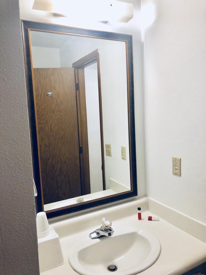 Double Room with Two Double Beds - Smoking