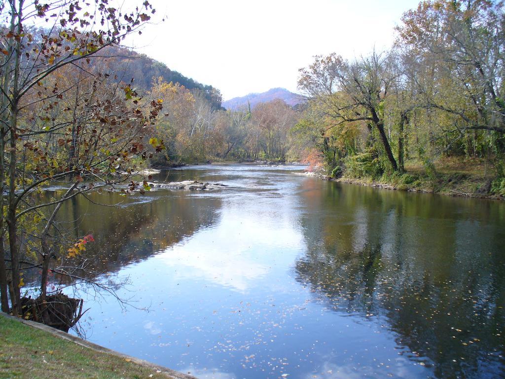 King Room - River View