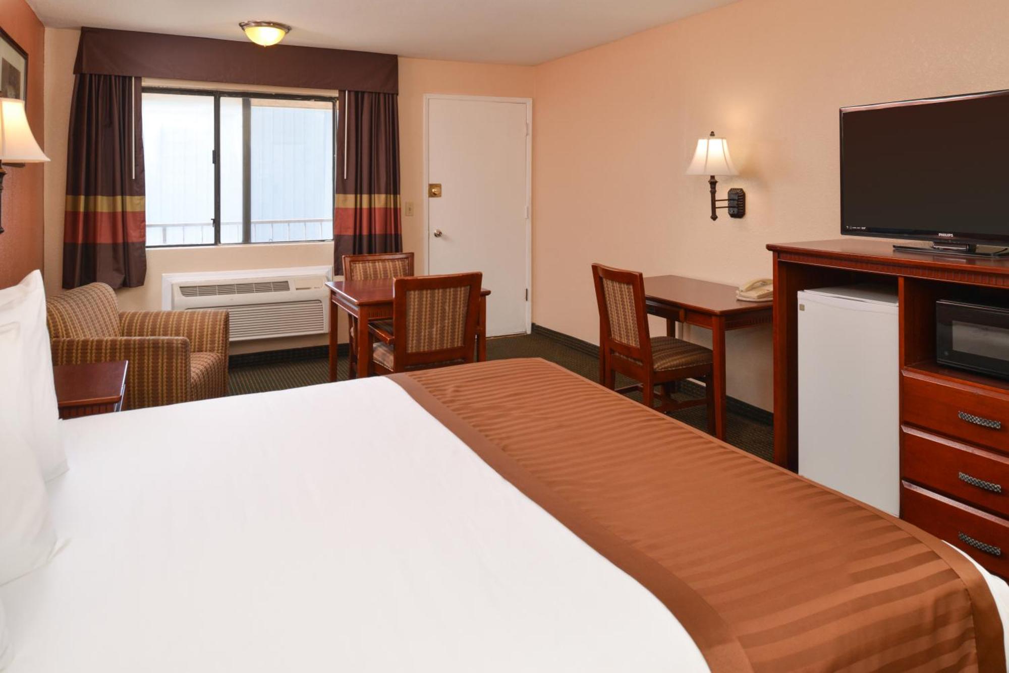 1 King Bed Accessible Non-Smoking