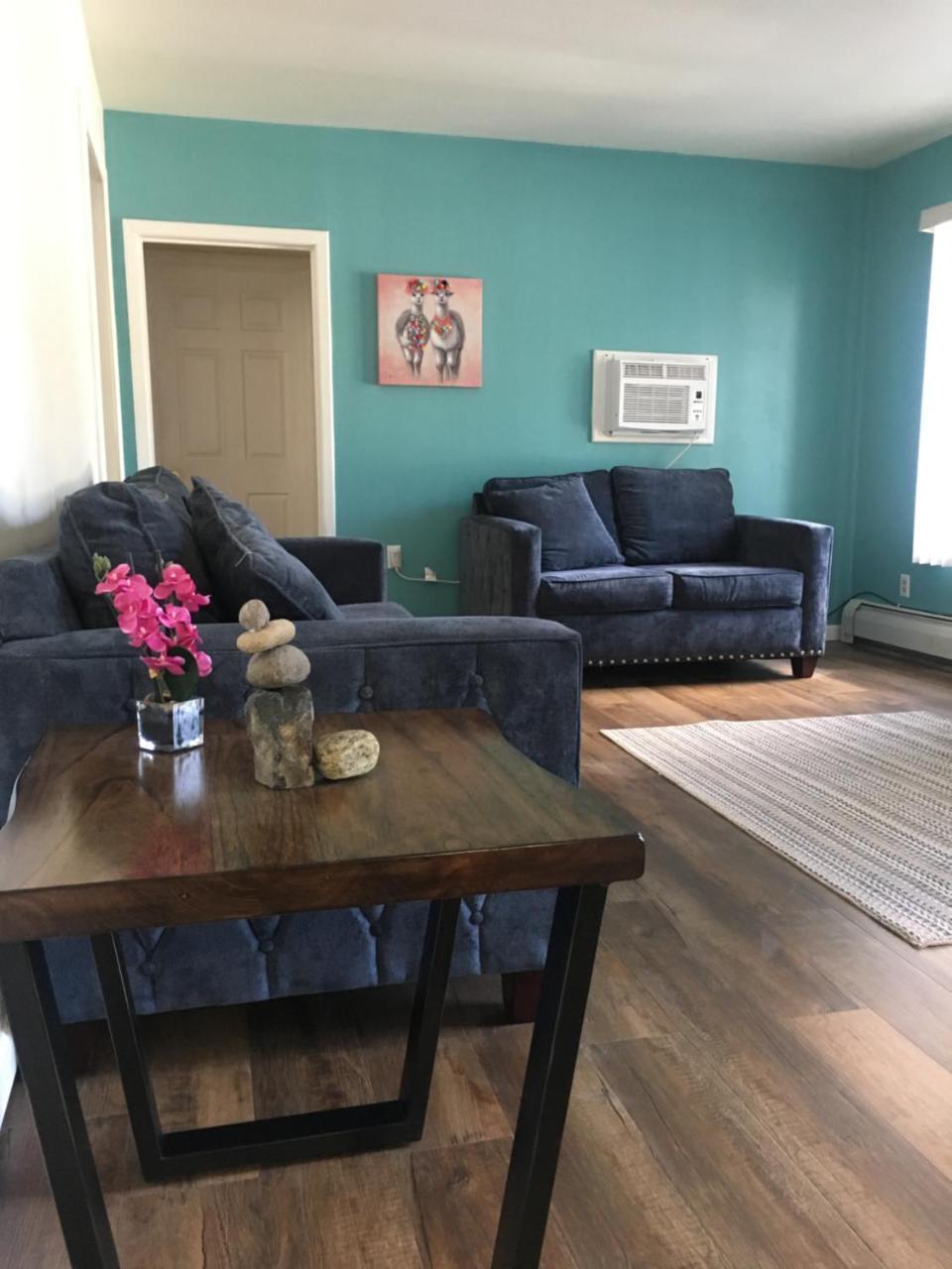 Three-Bedroom Apartment,1589514393:JPEG