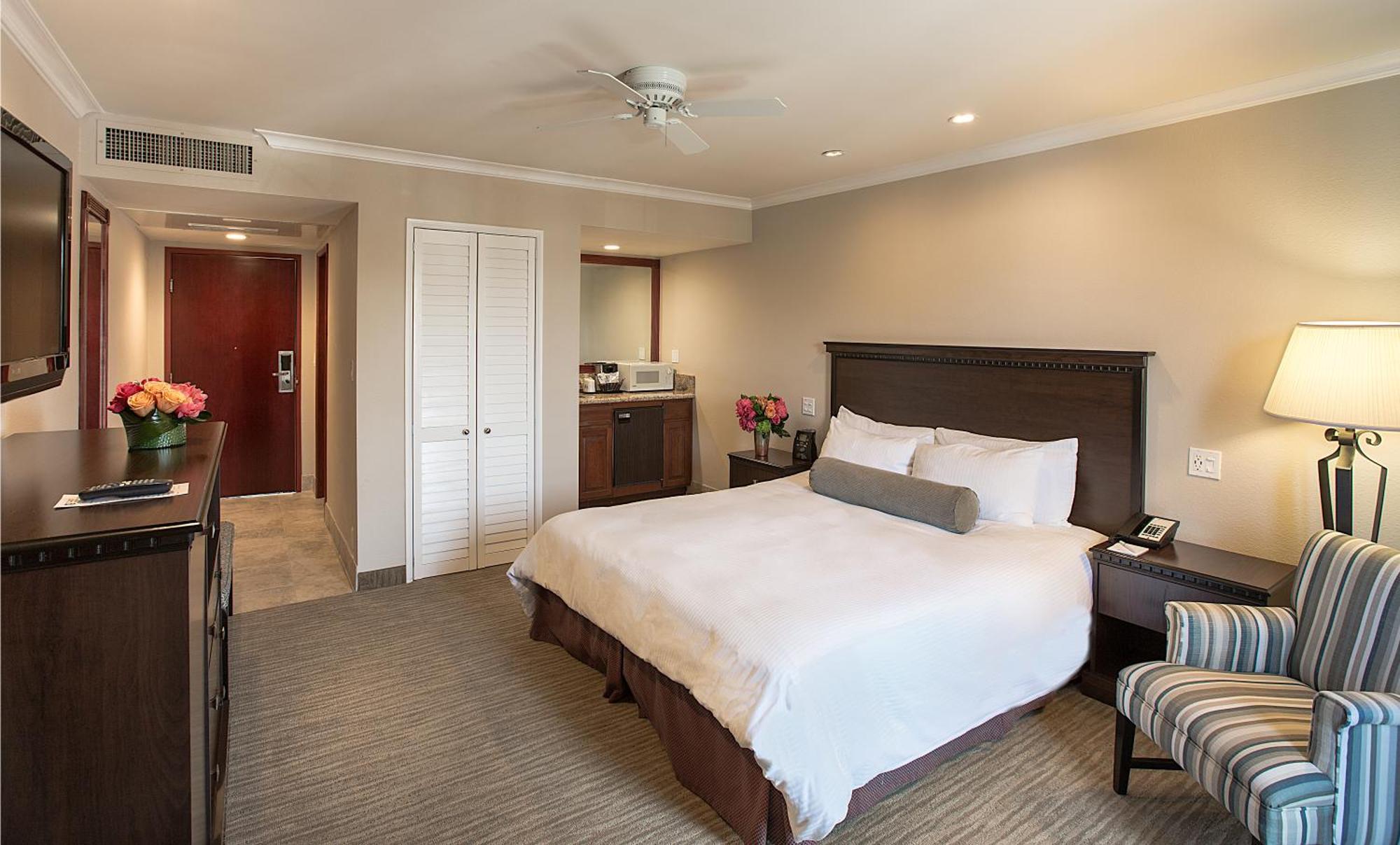 Superior King Room
